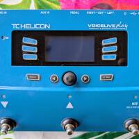 Vends TC-HELICON VOICELIVE Play