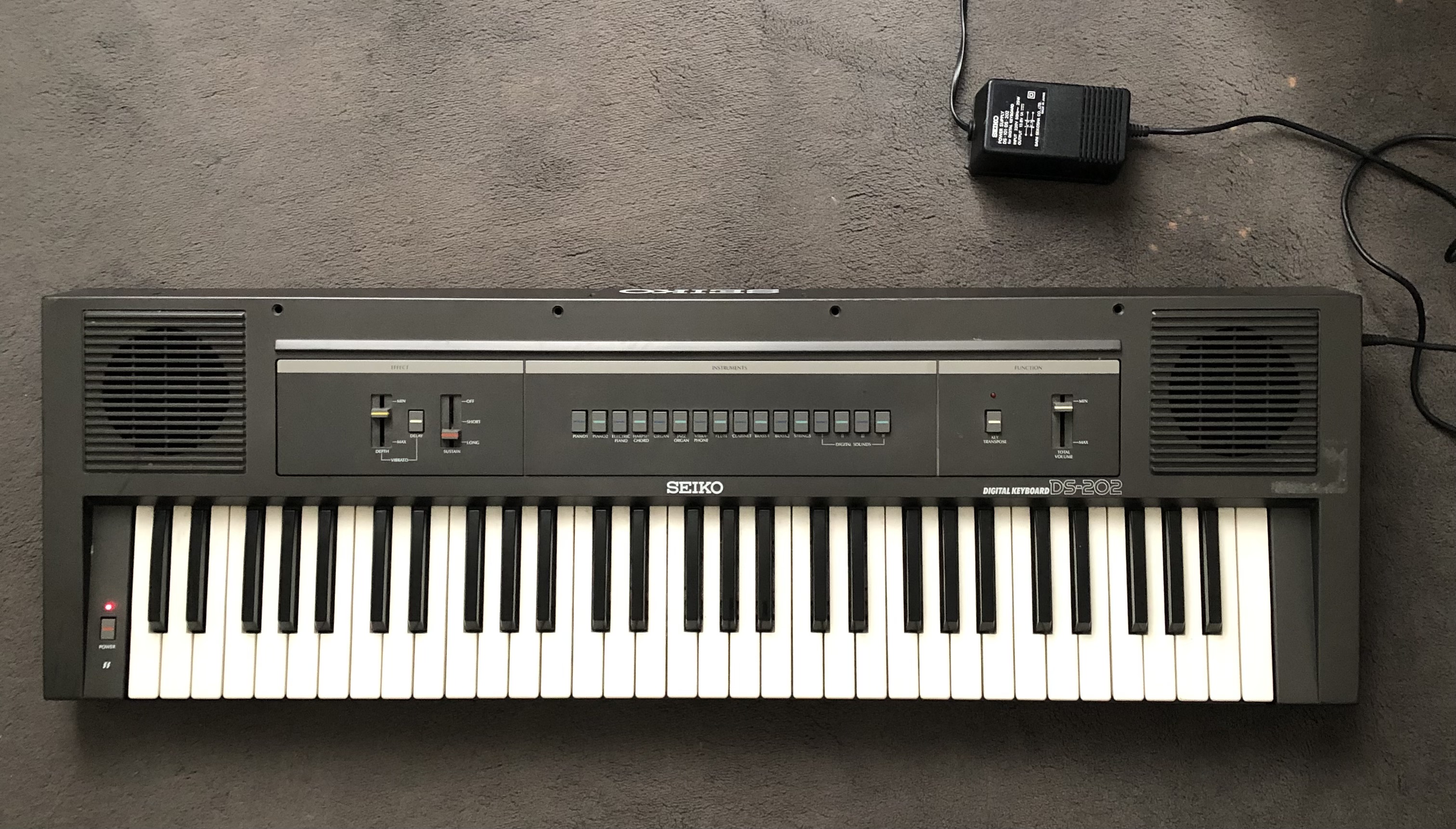 Vends SEIKO DS 101 - Rare 80's