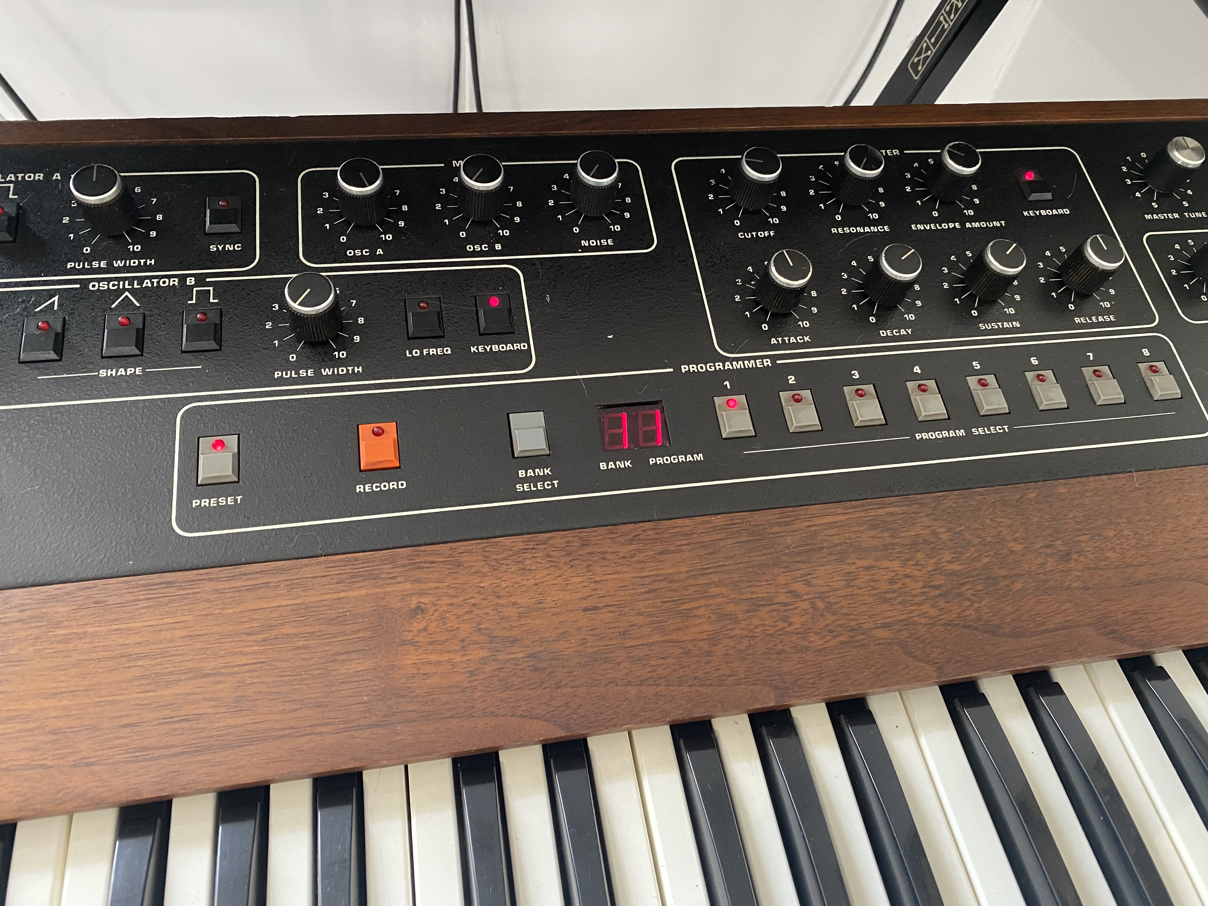 Vends Prophet 5 rev 3.3 midi