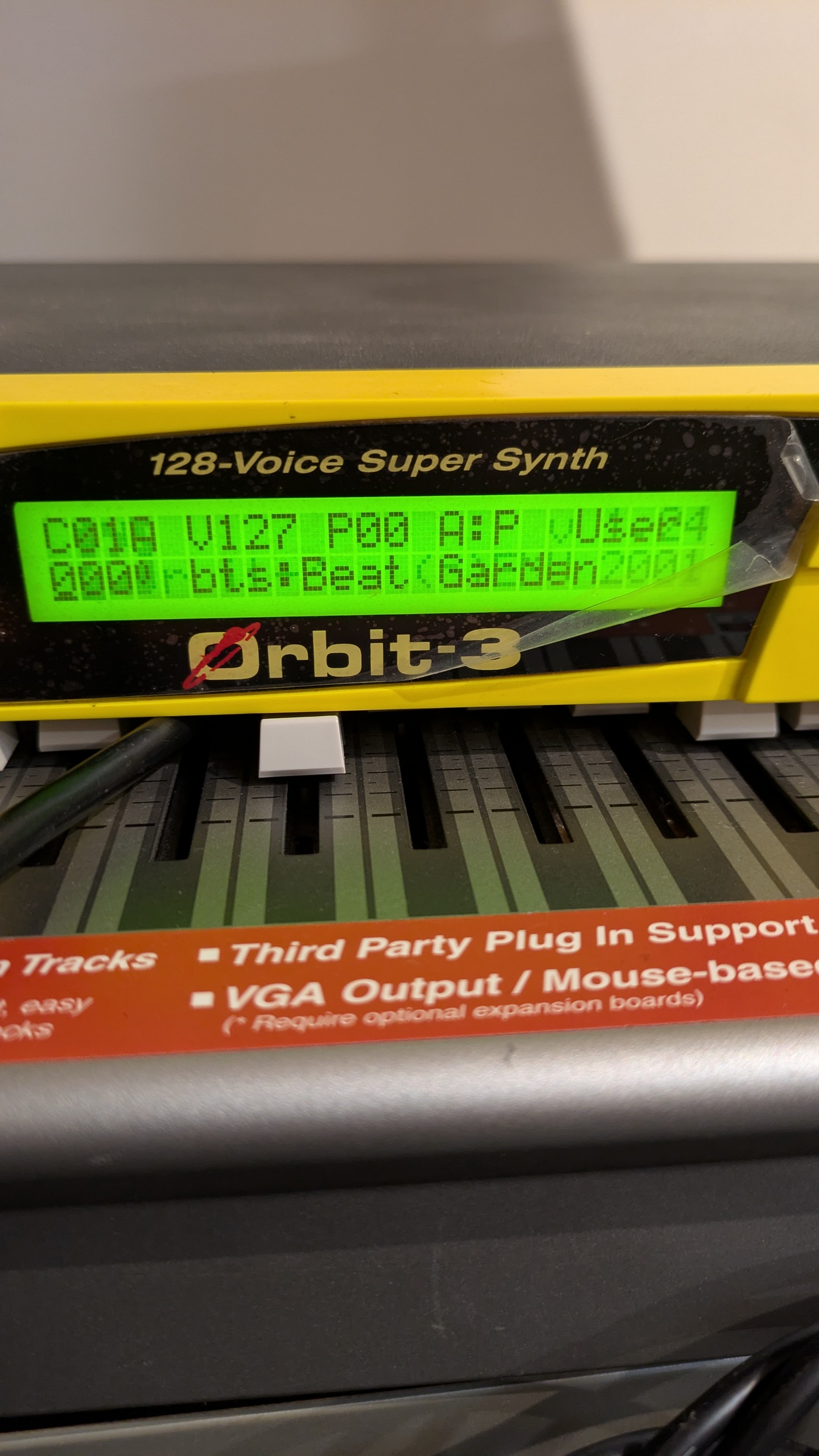 E-MU Orbit-3 full cards : Techno Synth Yard + Beat Garden + Soniq + Protean Drums