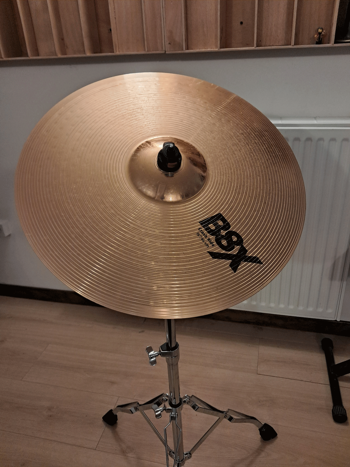 Vends cymbale SABIAN BX8 crash ride + 1 pied TAMA HC42WN