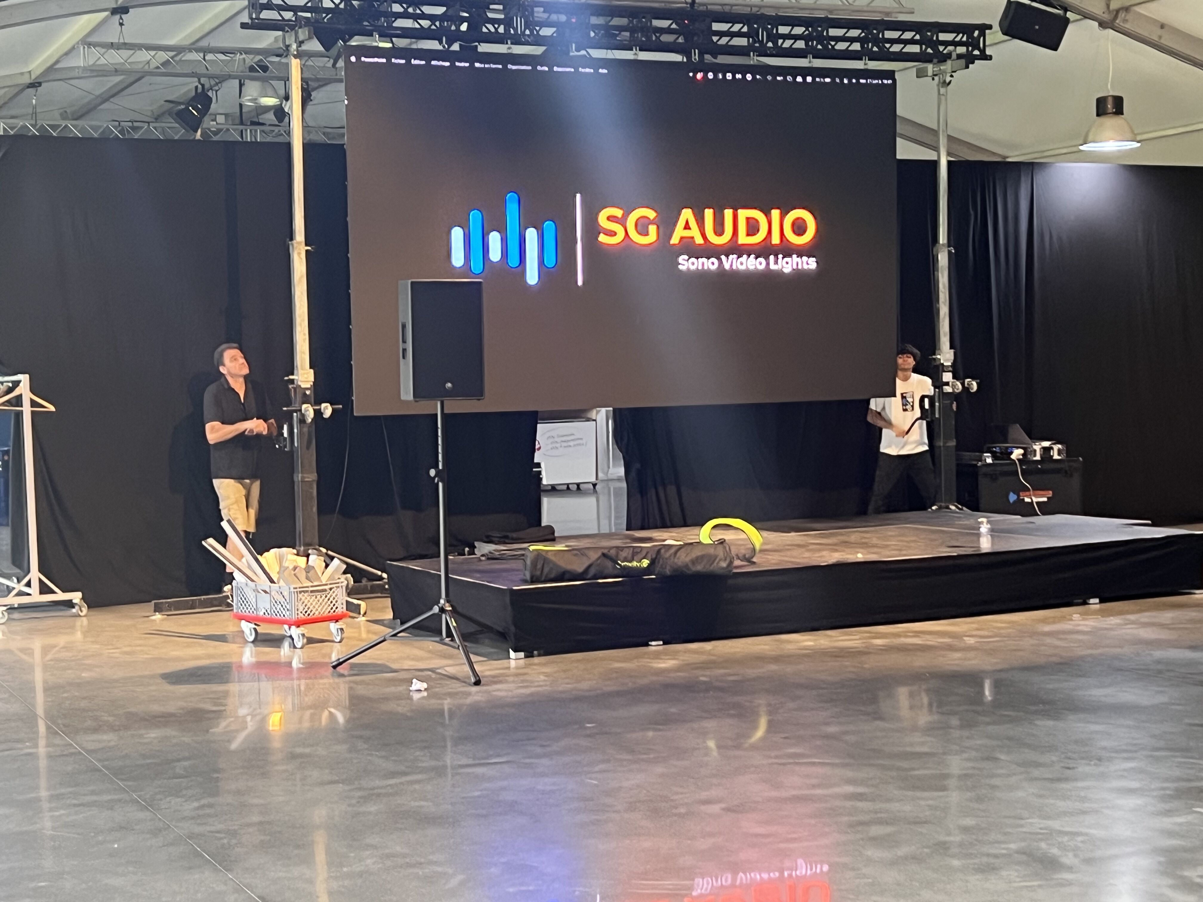 Vends Ecran Led haut de gamme P2.6 15m2 disponibles 950€HT/m2