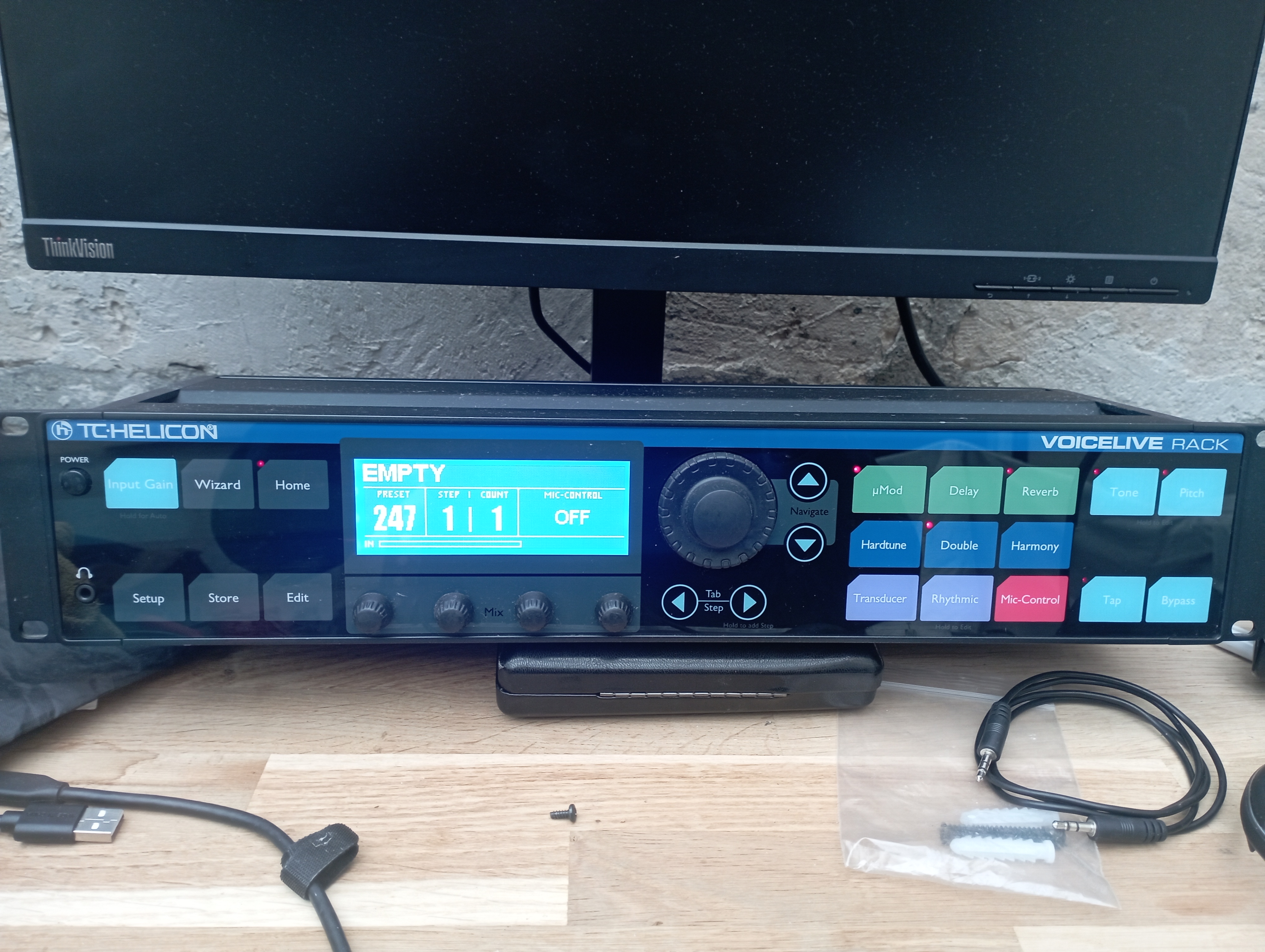 VoiceLive Rack TC Helicon