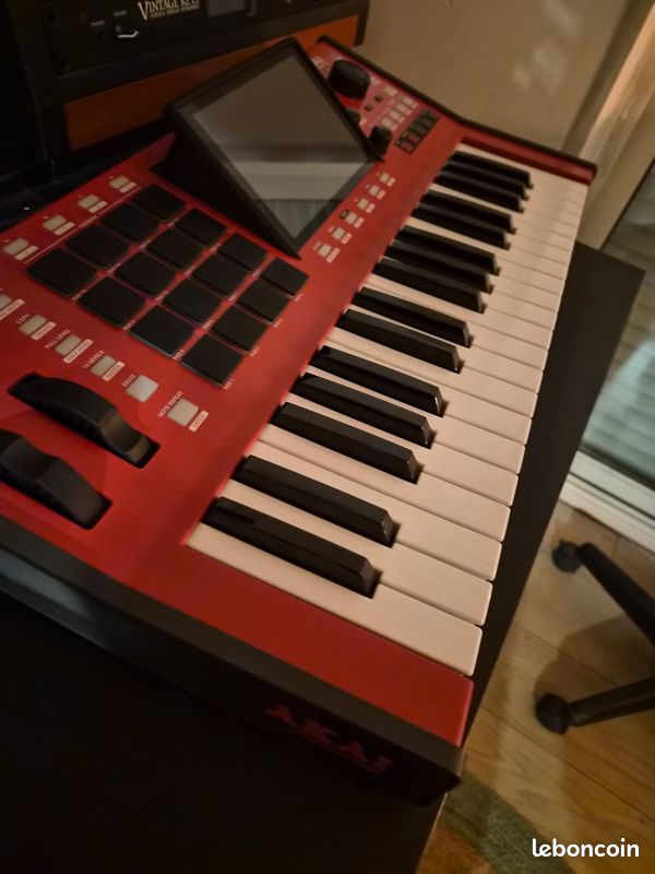 MPC key37 mpcstuff custon modèle unique