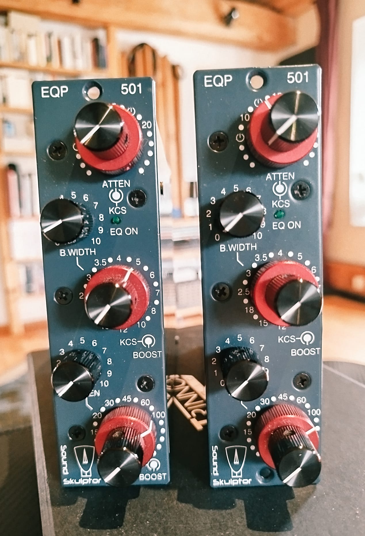 2 EQ's  -SOUND SKULPTOR EQP 501-