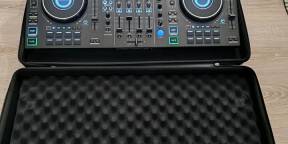 Denon DJ SC Live 4 avec sac et Decksaver