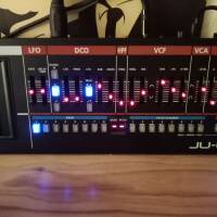 Vends Roland ju-06