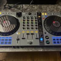 Contrôleur Pioneer DDJ-FLX6-GT