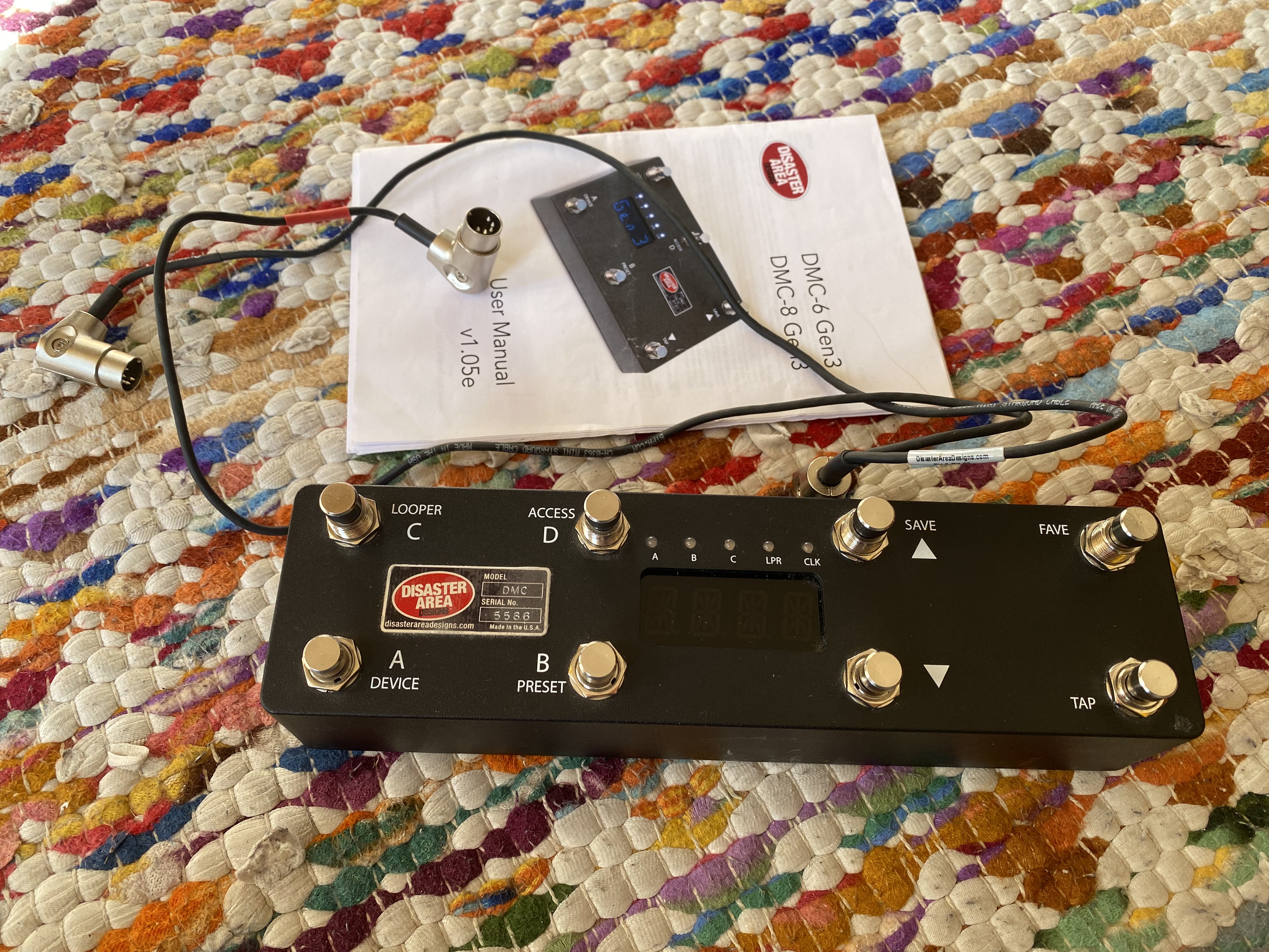 Pédalier midi + midi Y-cable