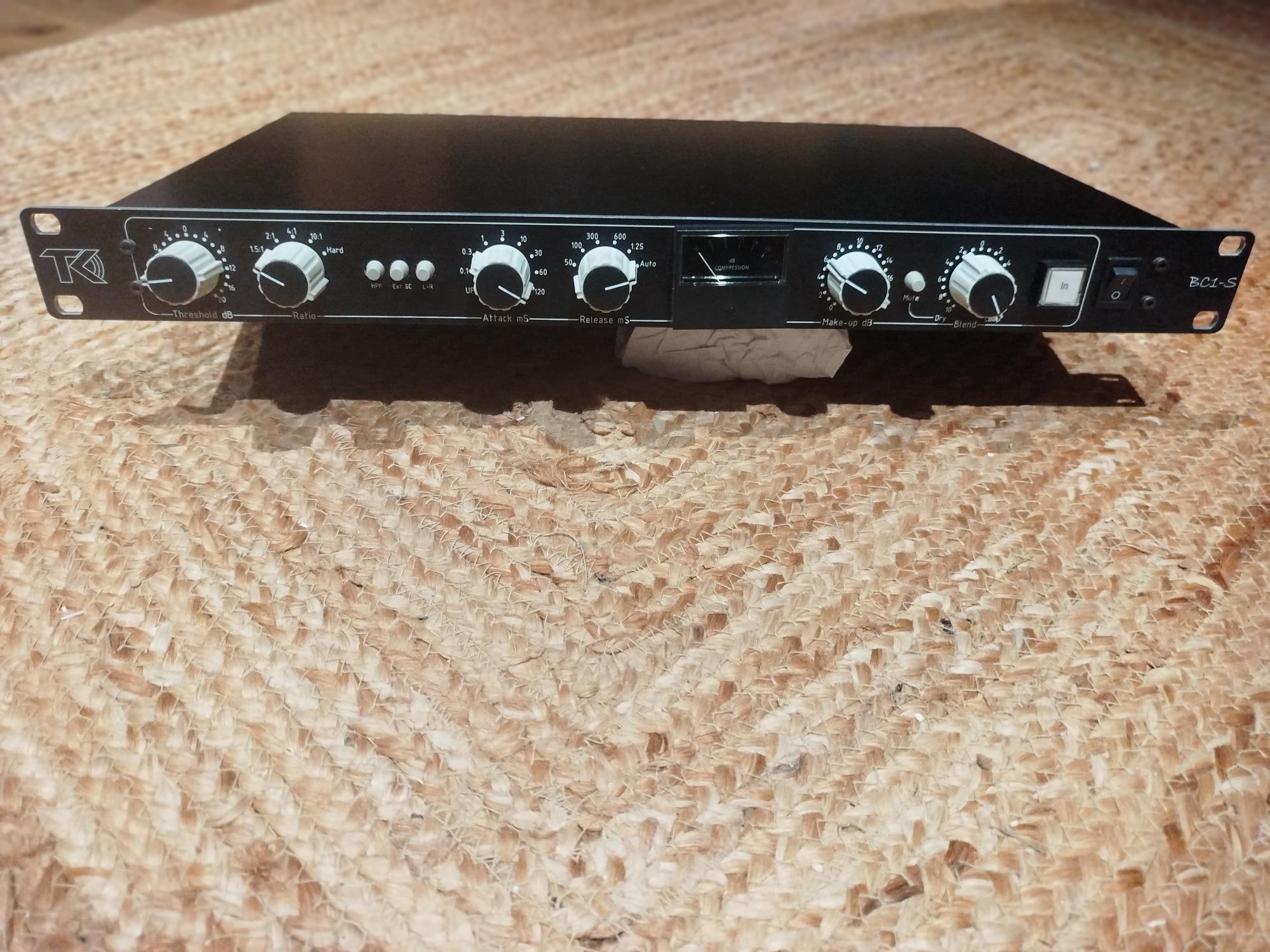 TK - BC1-S - Compresseur stéréo - SSL like 