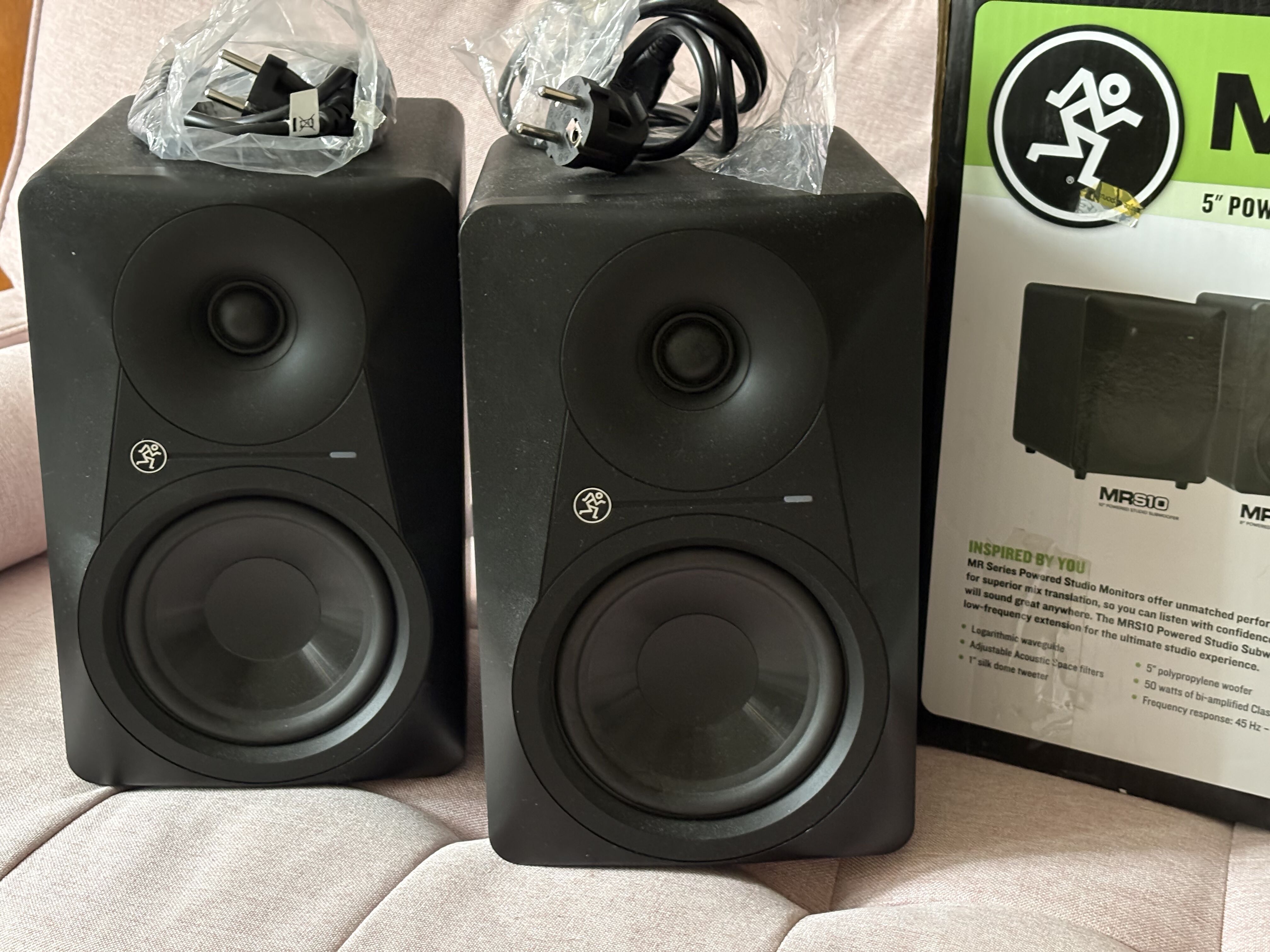 Enceintes de monitoring MACKIE MR524 – Excellent état