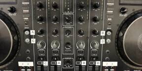 Vends contrôleur Denon MC 7000