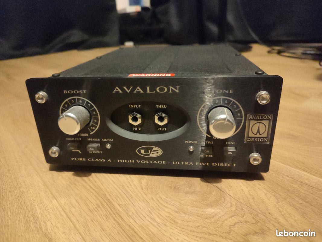 Boîtier direct DI Avalon U5 noir très bon état
