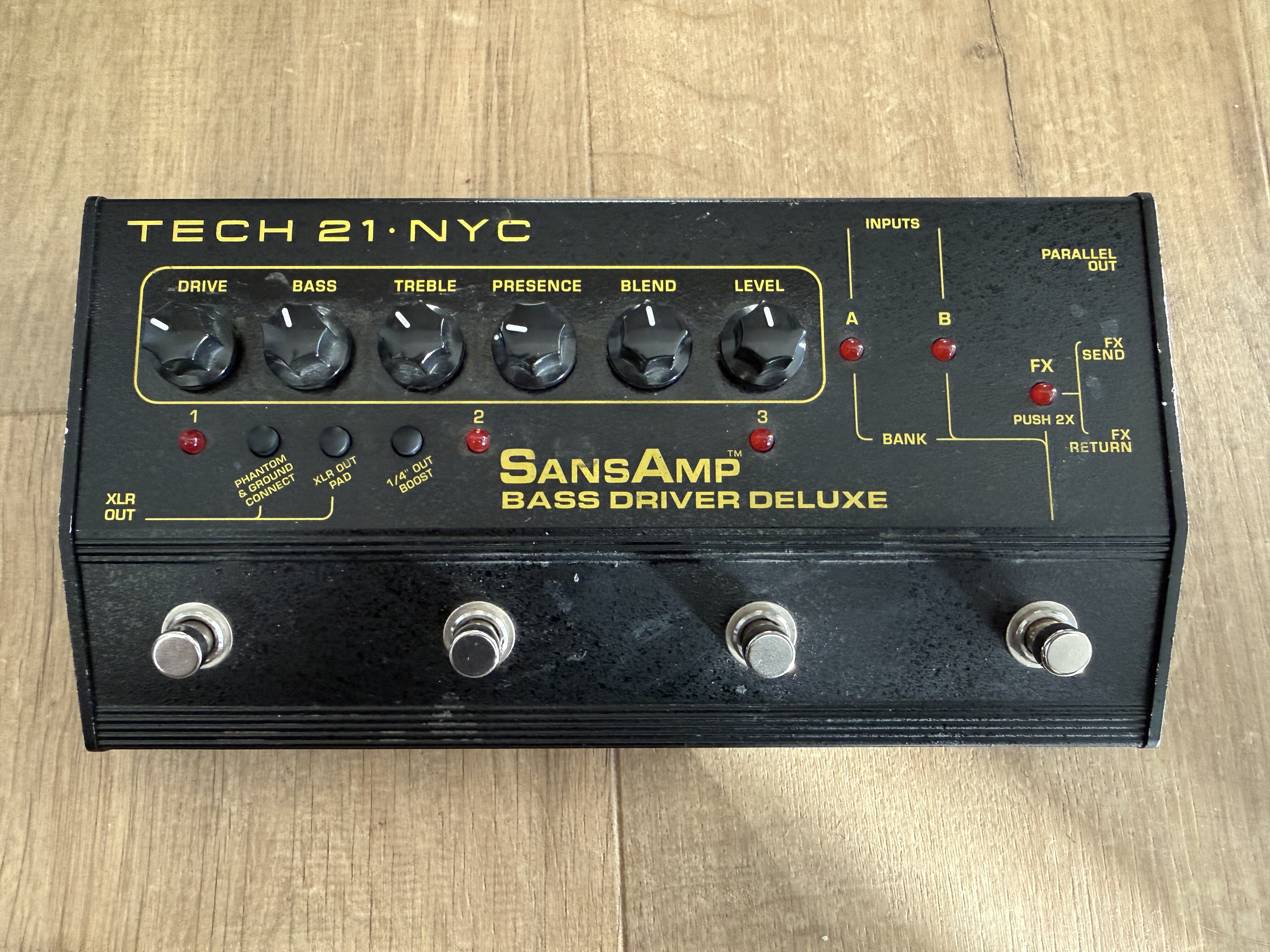 Tech 21 SansAmp Bass Driver Deluxe (76047)