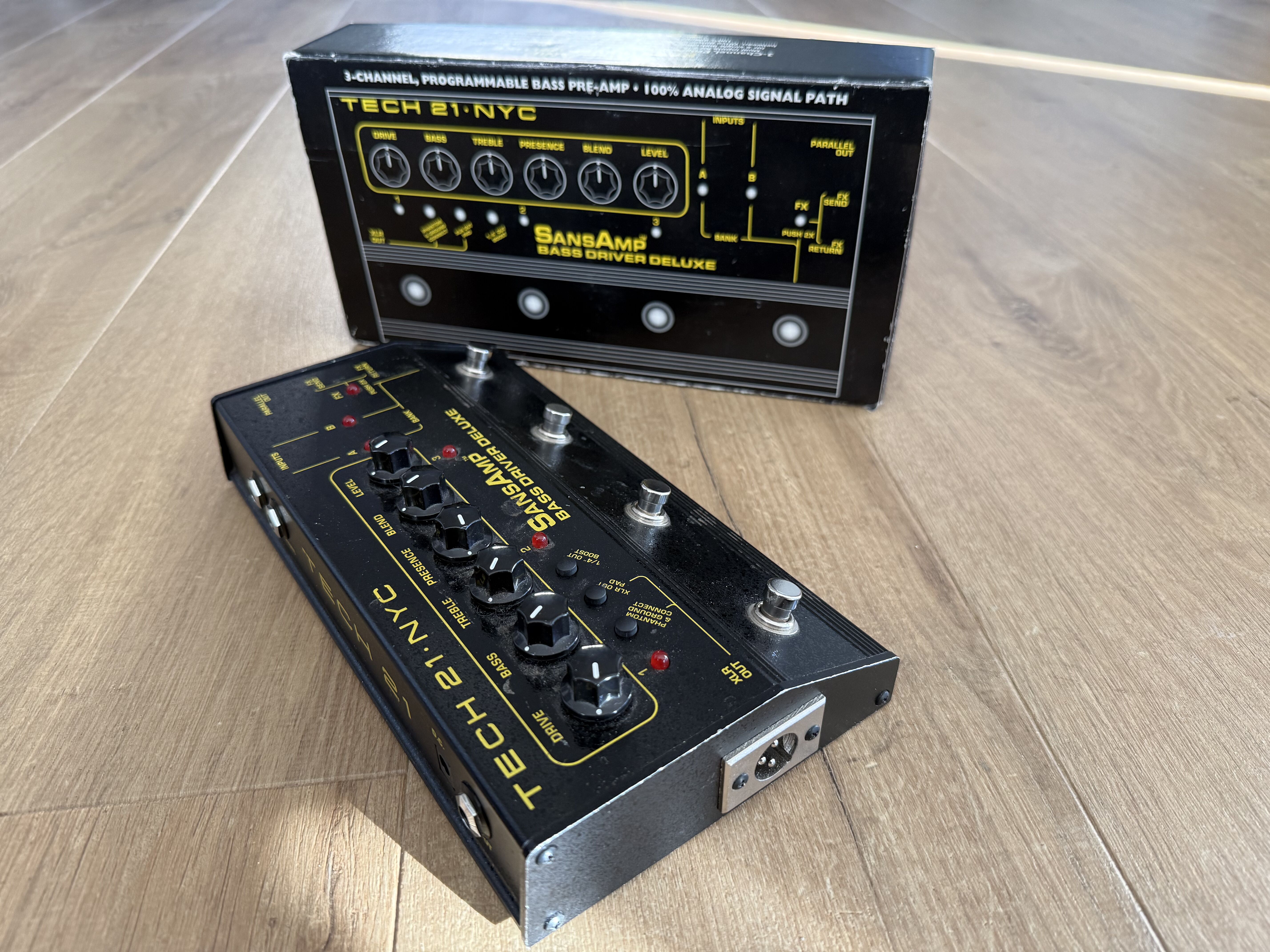 Tech 21 SansAmp Bass Driver Deluxe (37334)