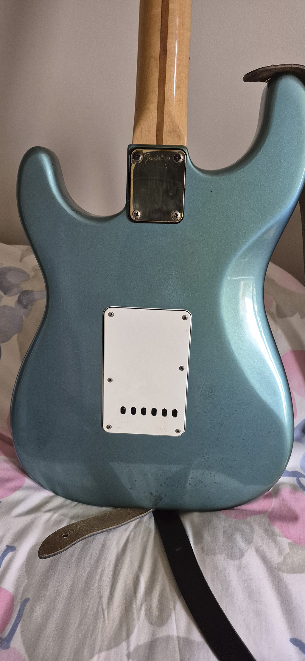 Vends Fender THE STRAT 1980