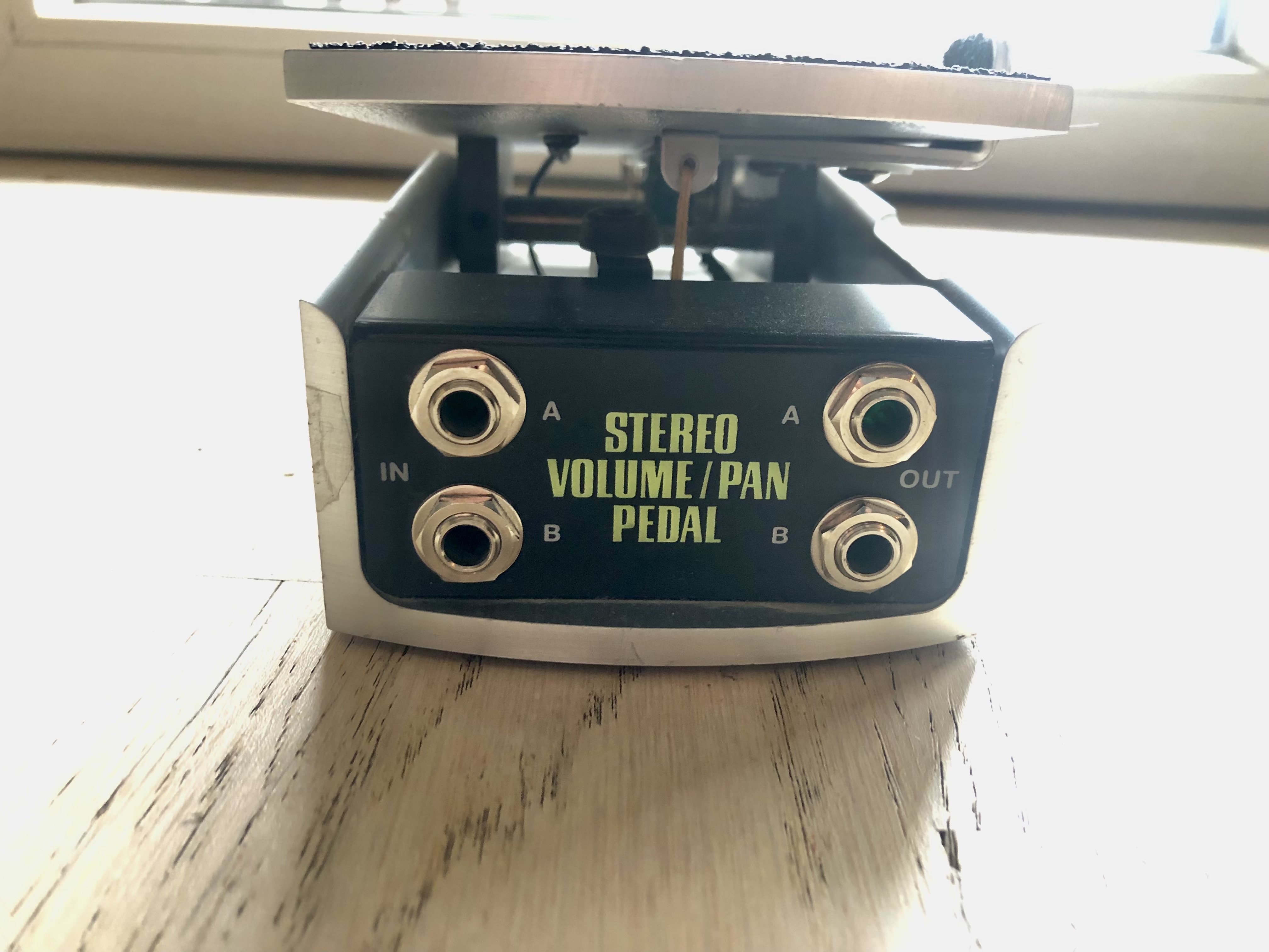 Ernie Ball 6165 500K Stereo/Pan Volume Pedal