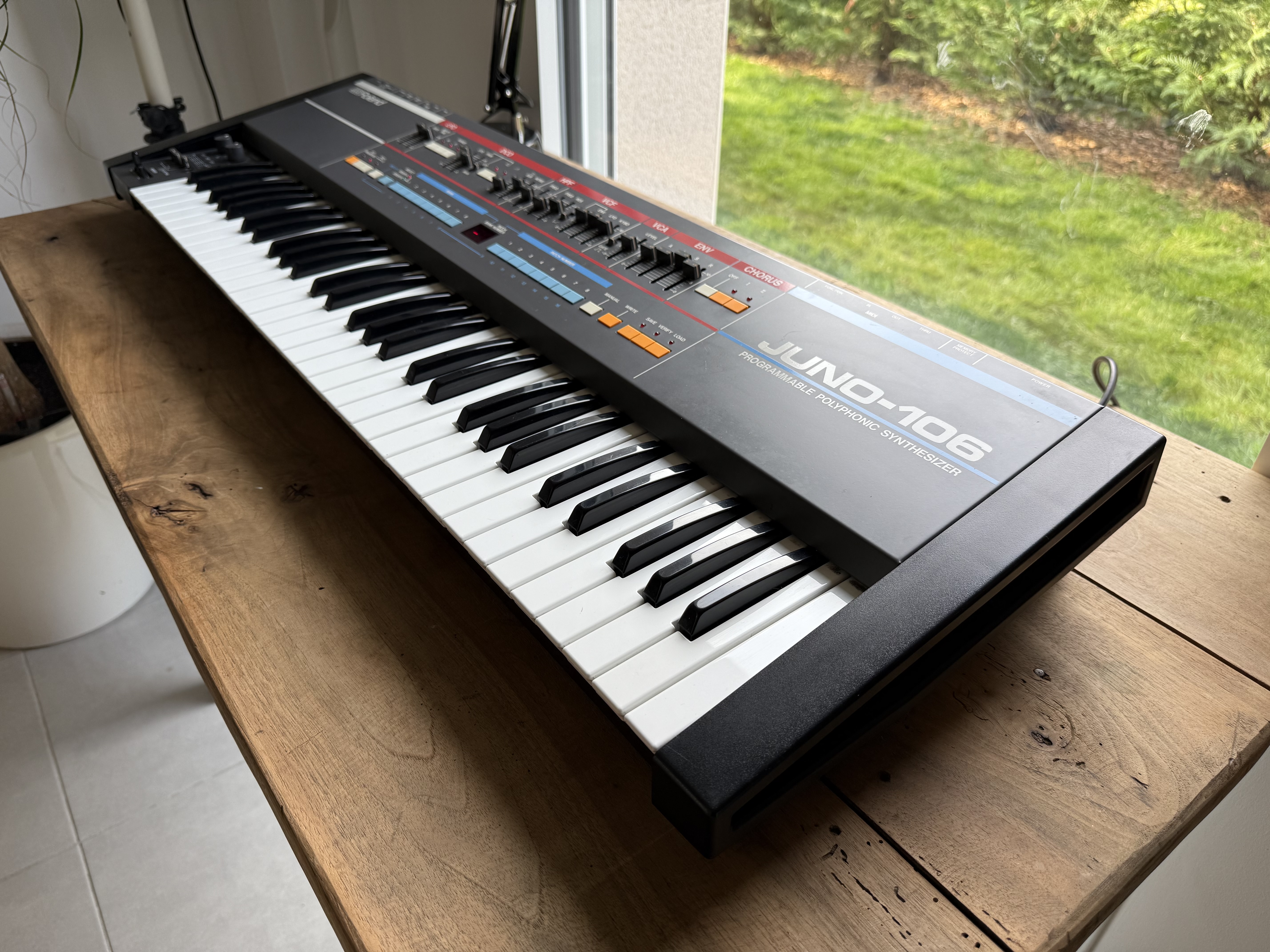Roland JUNO-106 (95530)
