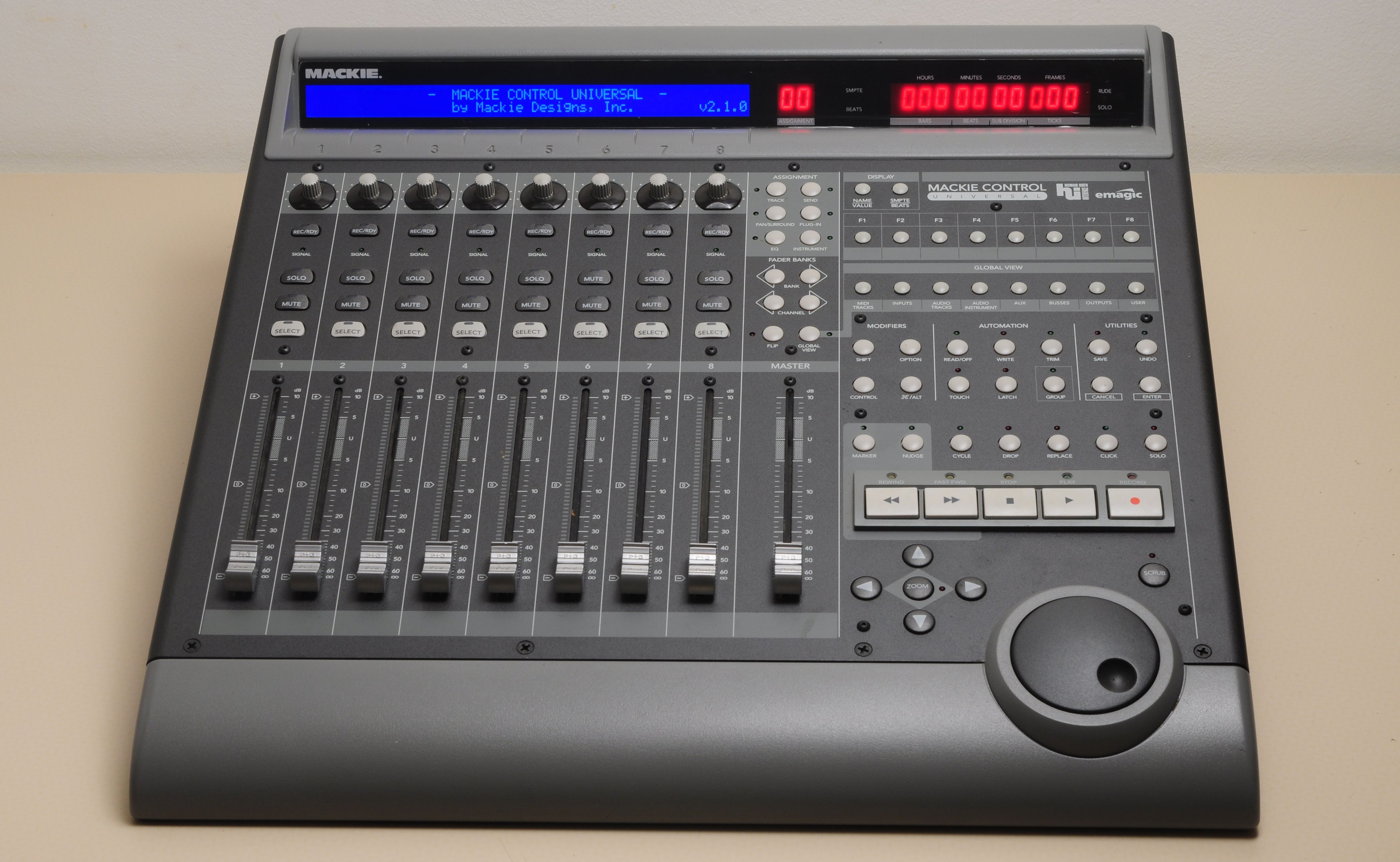 Mackie Control Universal (18143)