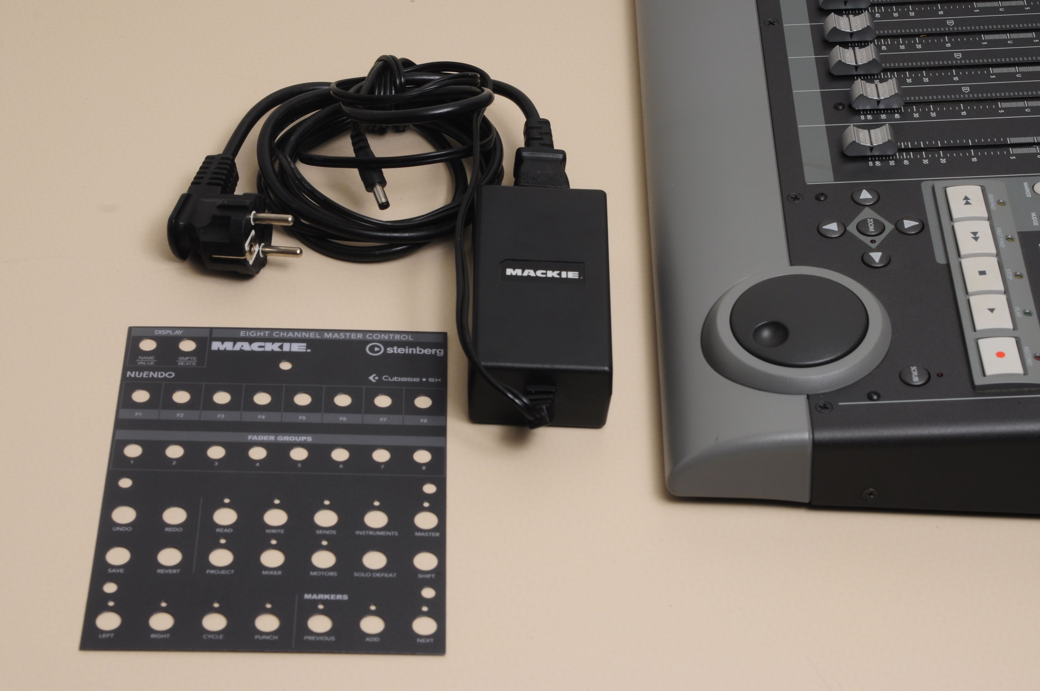 Mackie Control Universal (69865)