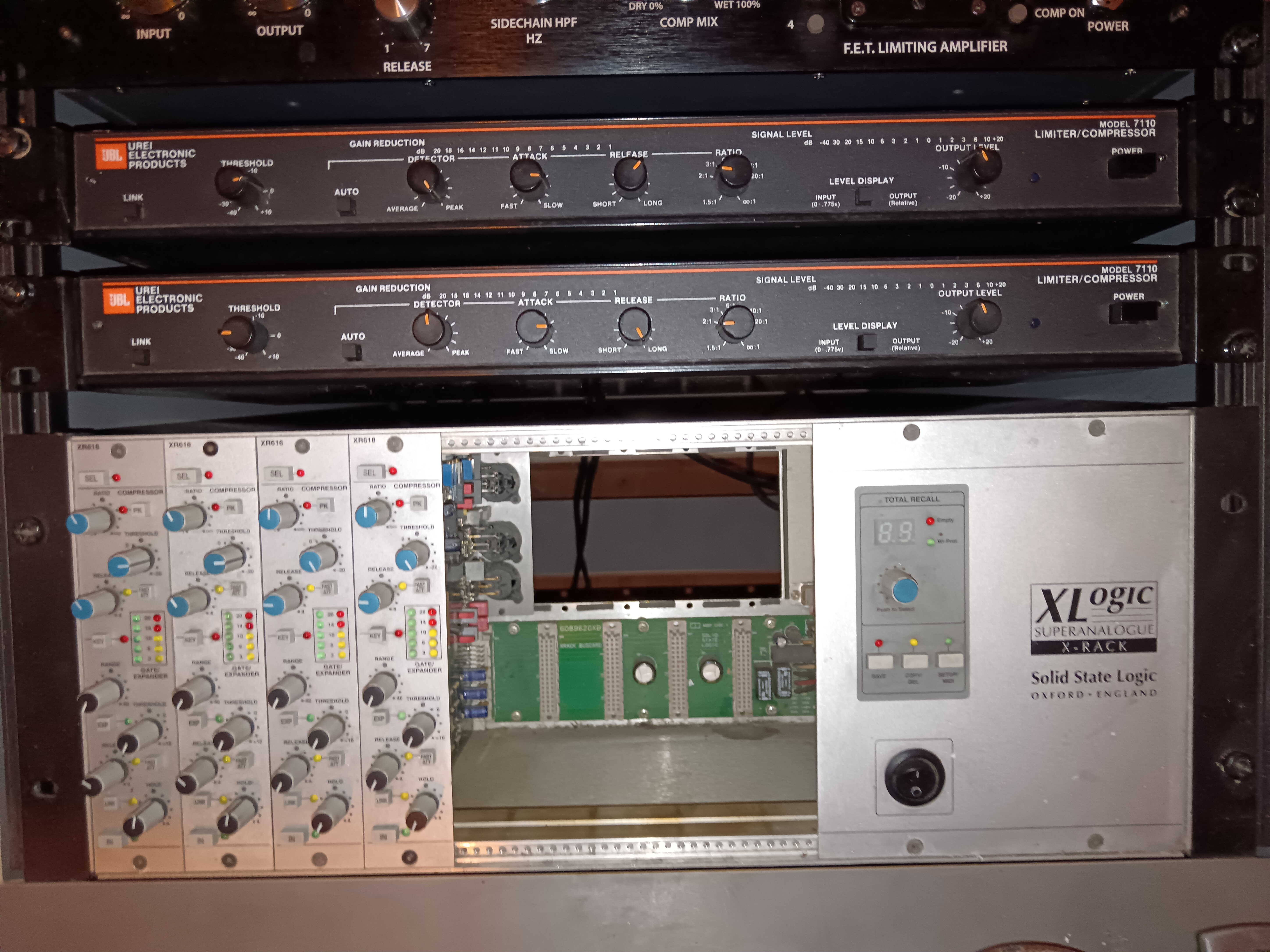 vends compresseur limiteur jbl urei 7110