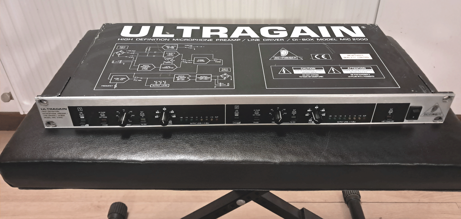 Vends Behringer Ultragain