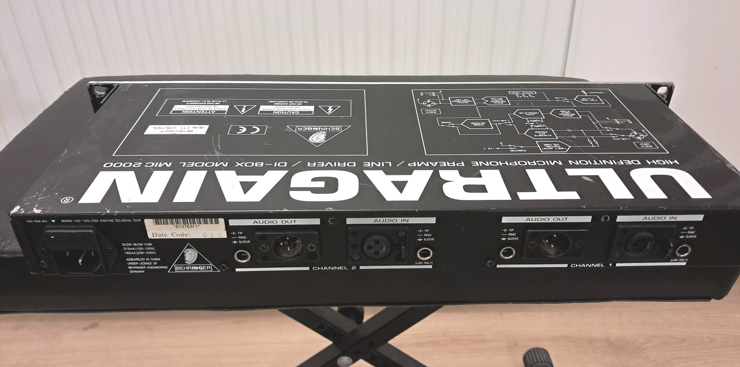 Behringer Ultragain MIC2000 (38315)