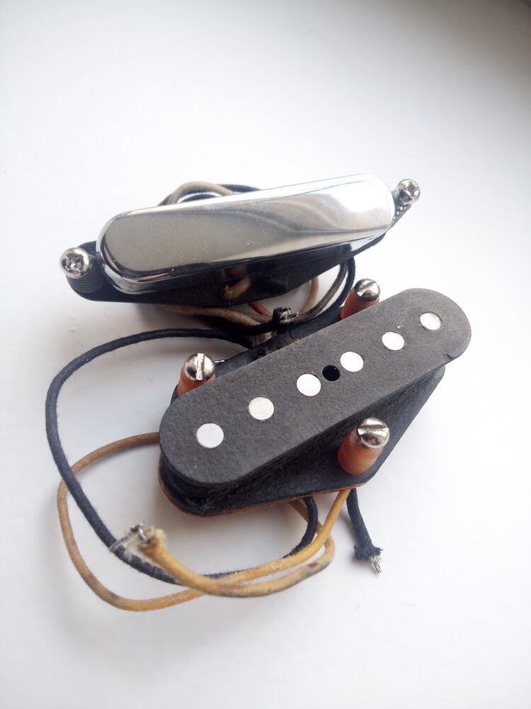 Set micro Fender Telecaster American Vintage 52