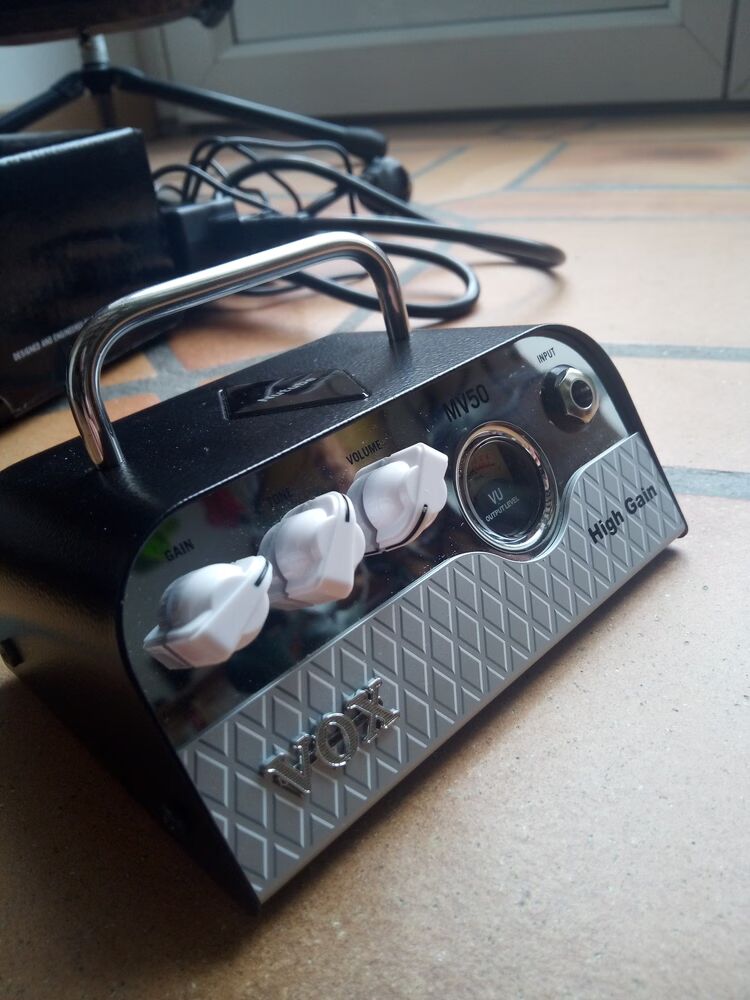 Tête VOX MV50 high gain