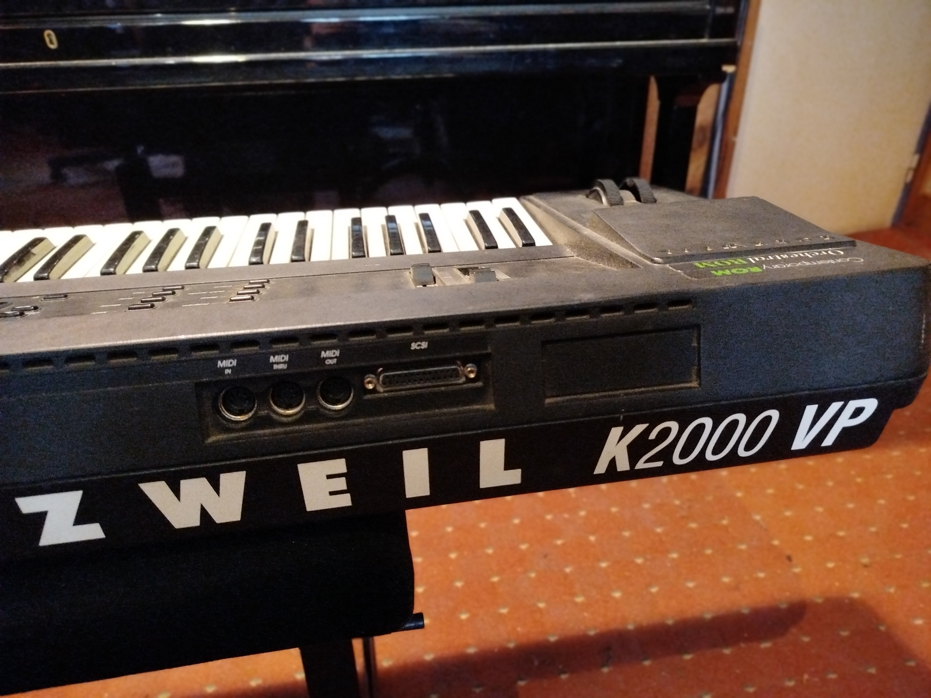 k2000 3