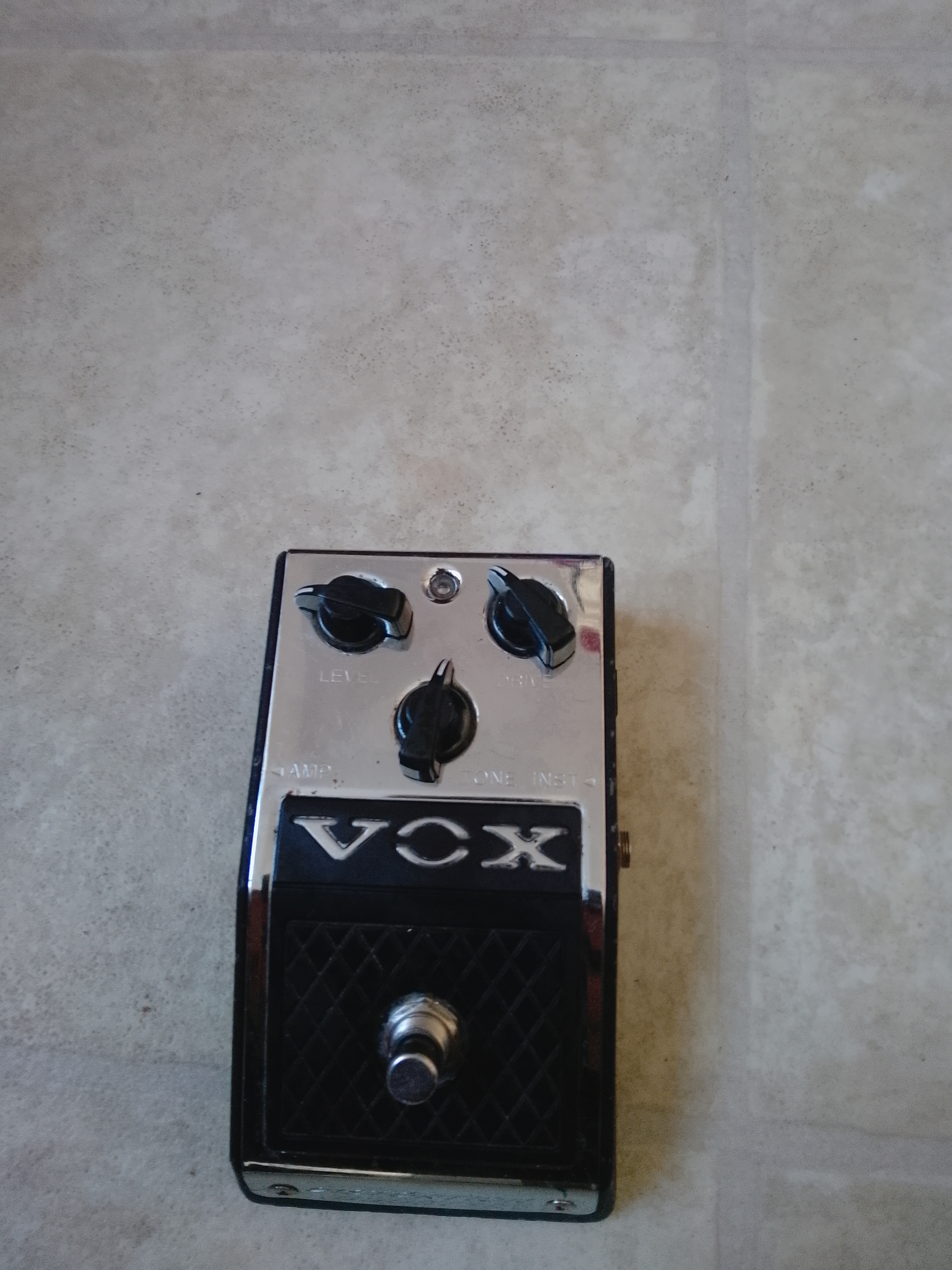 vox distortion booster v830