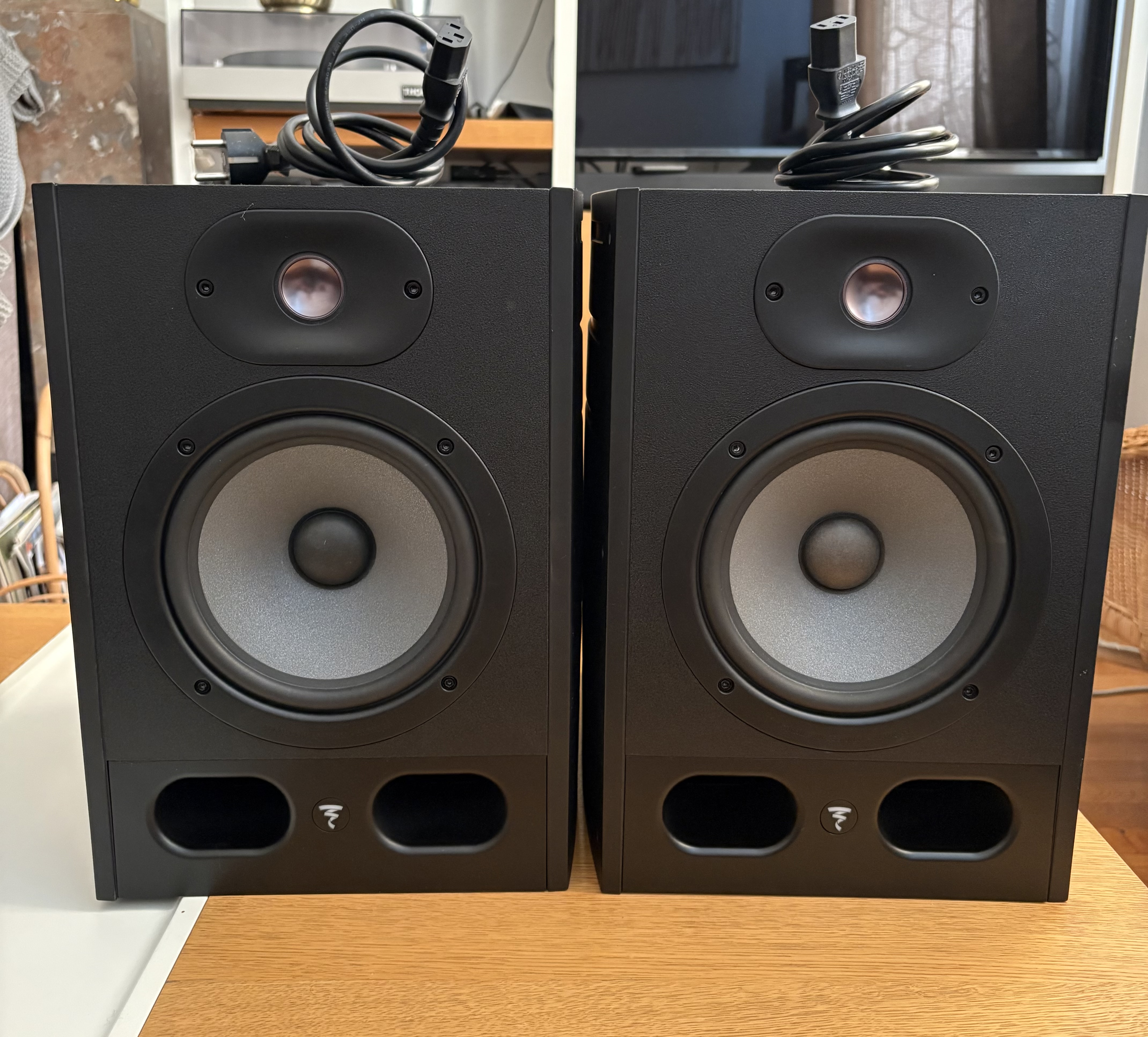 Paire de Focal Alpha 65