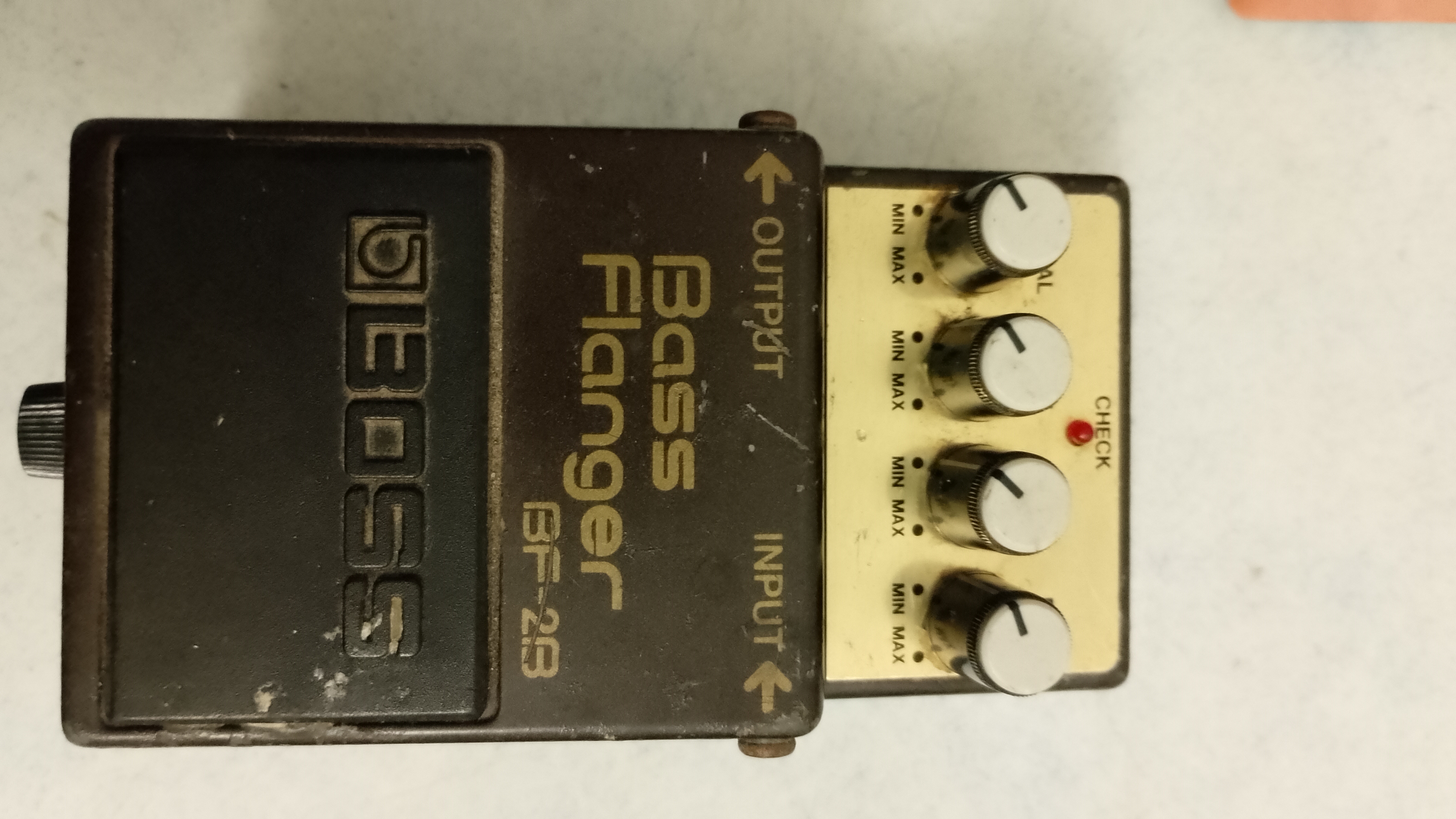 Bass flanger bf-28