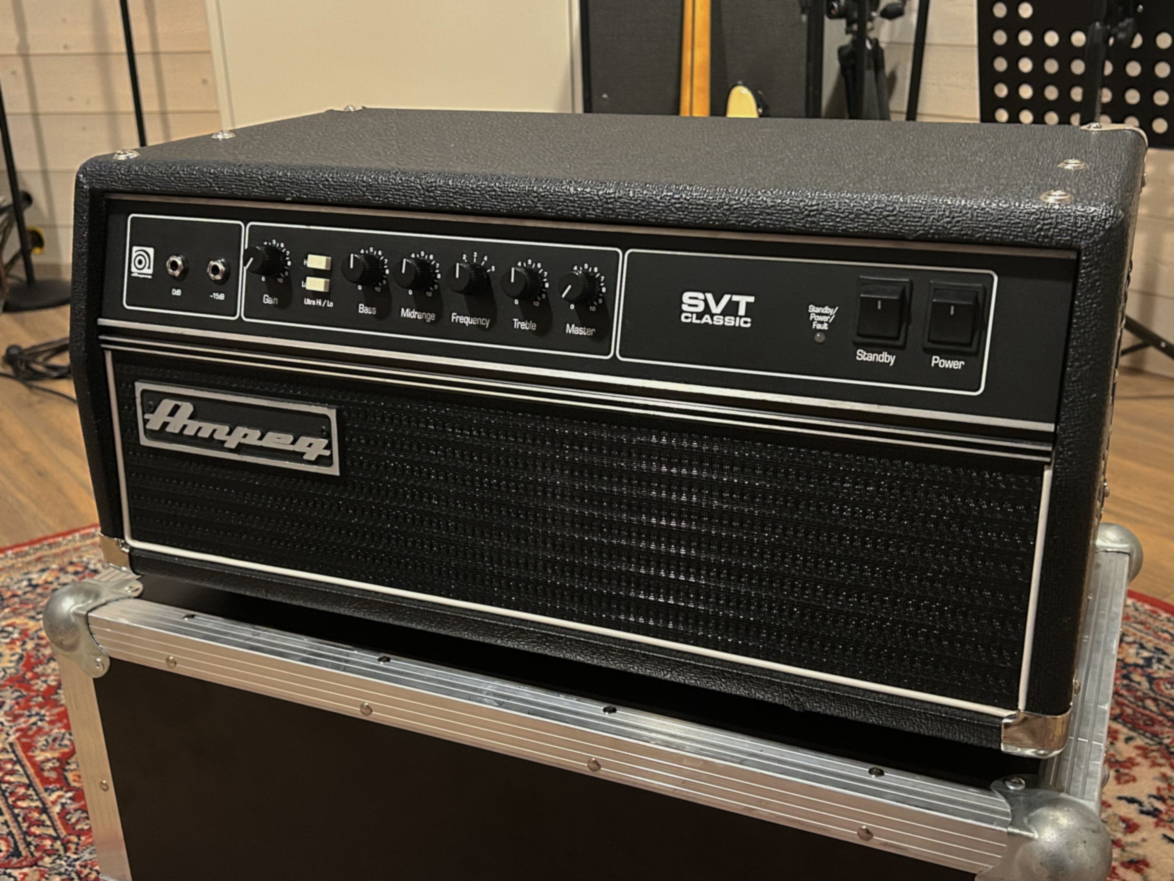 Vends Ampeg SVT Classic