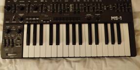 Behringer MS-1 première version mk1