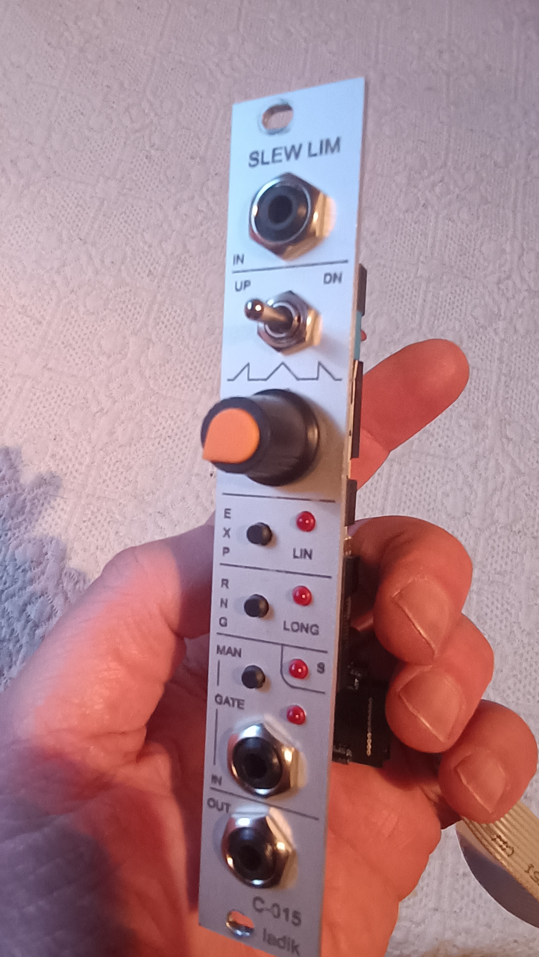 Ladik Slew Limiter C-015