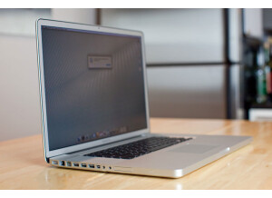 Apple Macbook Pro 17 Unibody (57760)