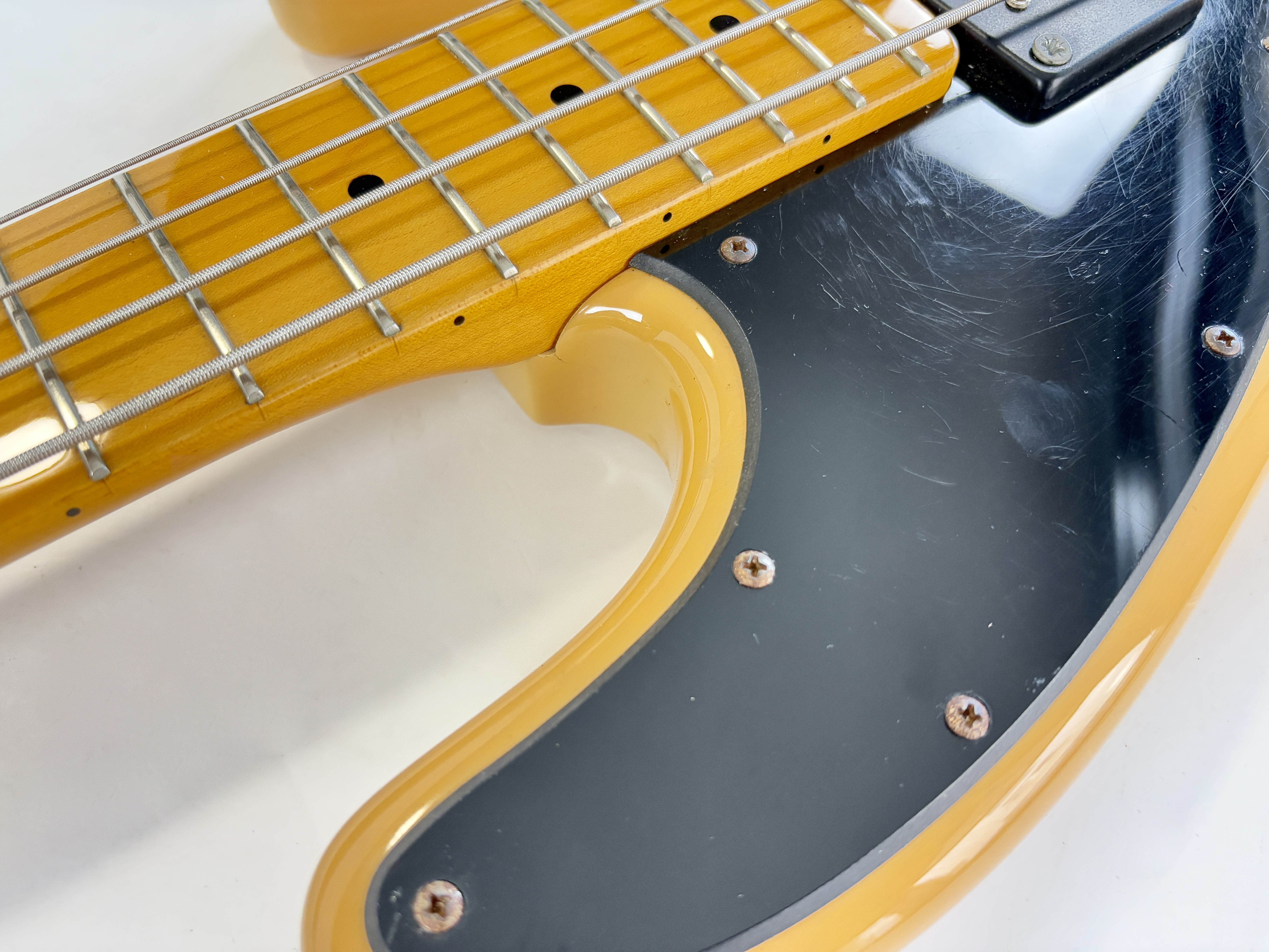 Fender Modern Player Telecaster Bass (53514)