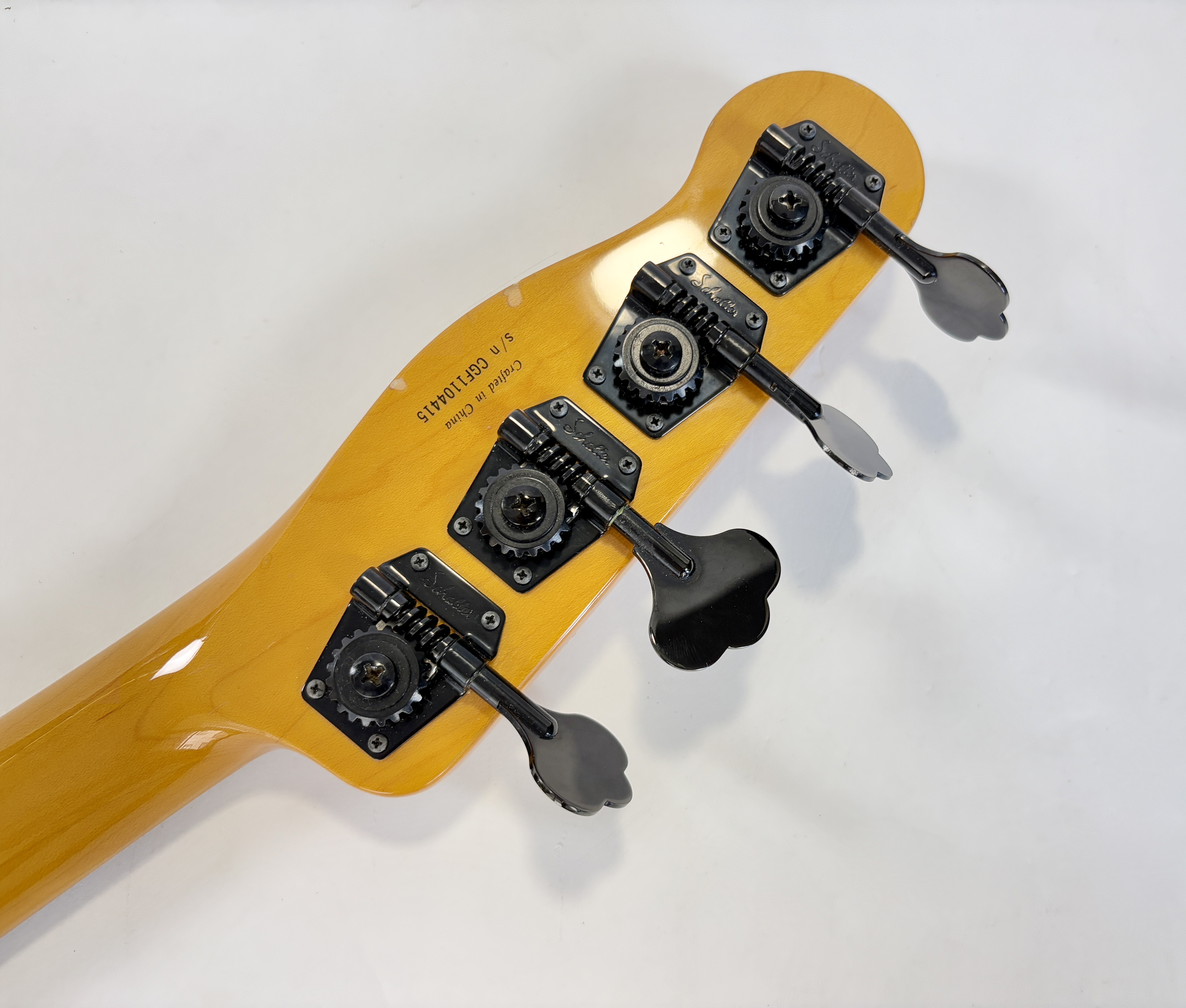 Fender Modern Player Telecaster Bass (18650)