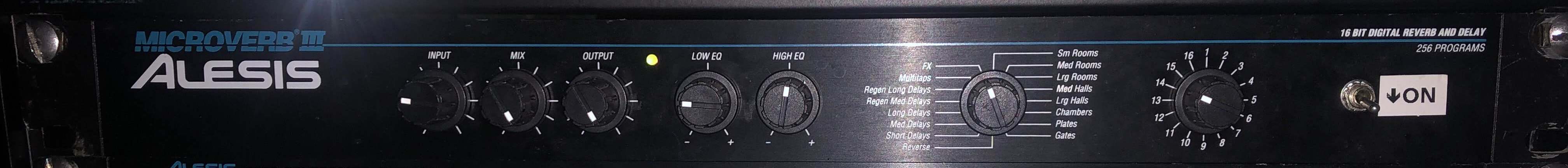 ALESIS Microverb 3 - Super Etat