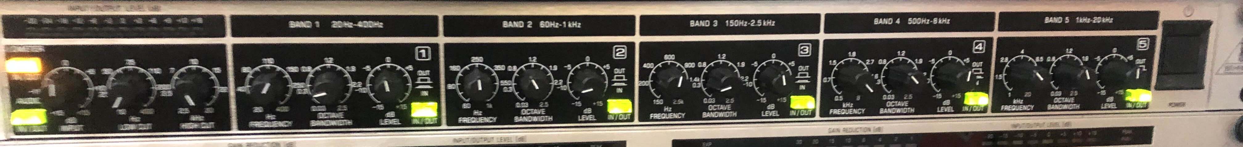 Behringer Ultra-Q Pro PEQ2200 (54390)