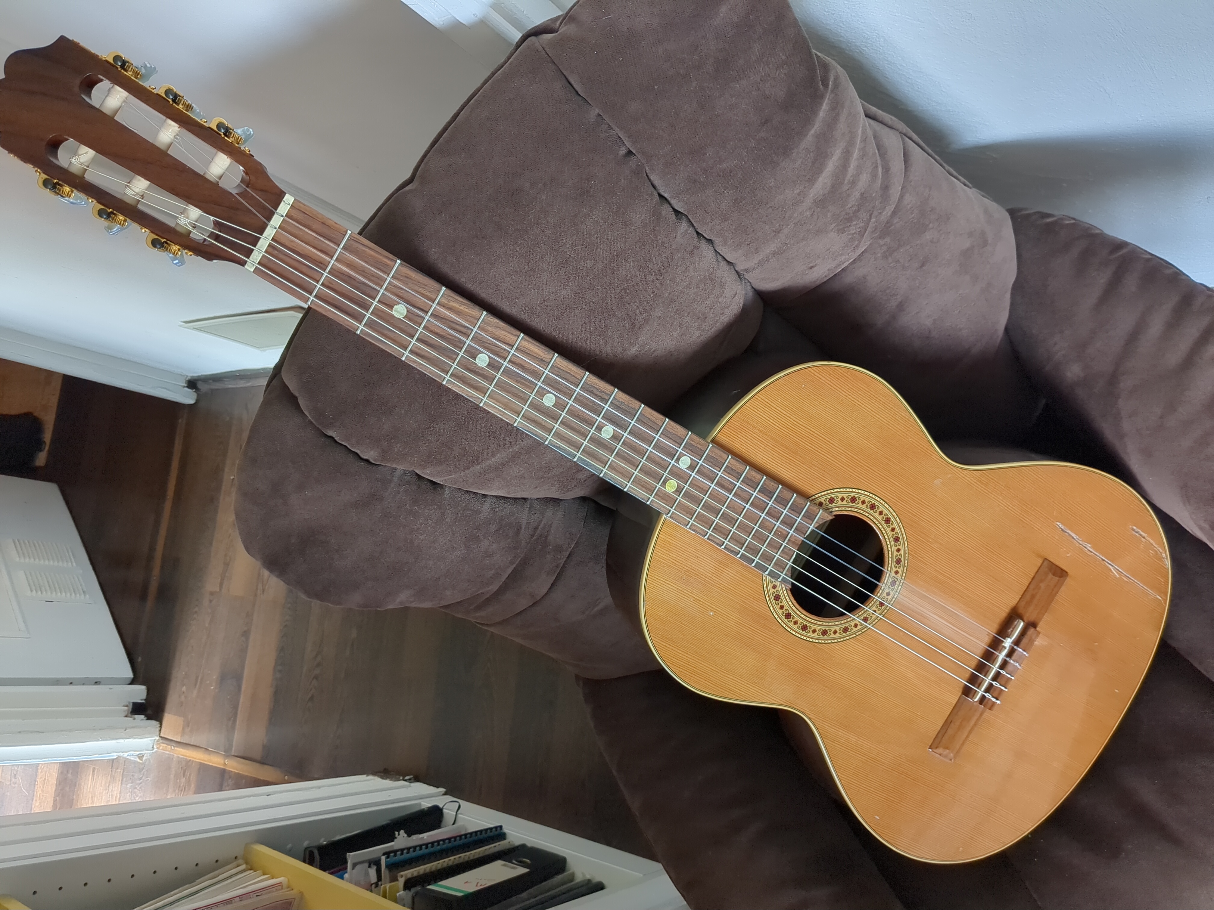 Santos Y Mayor GSM 14