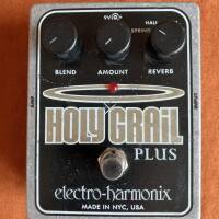 Pédale Reverb Electro-Harmonix Holy Grail Plus
