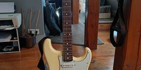 Fender Stratocaster American Vintage 62 Olympic White