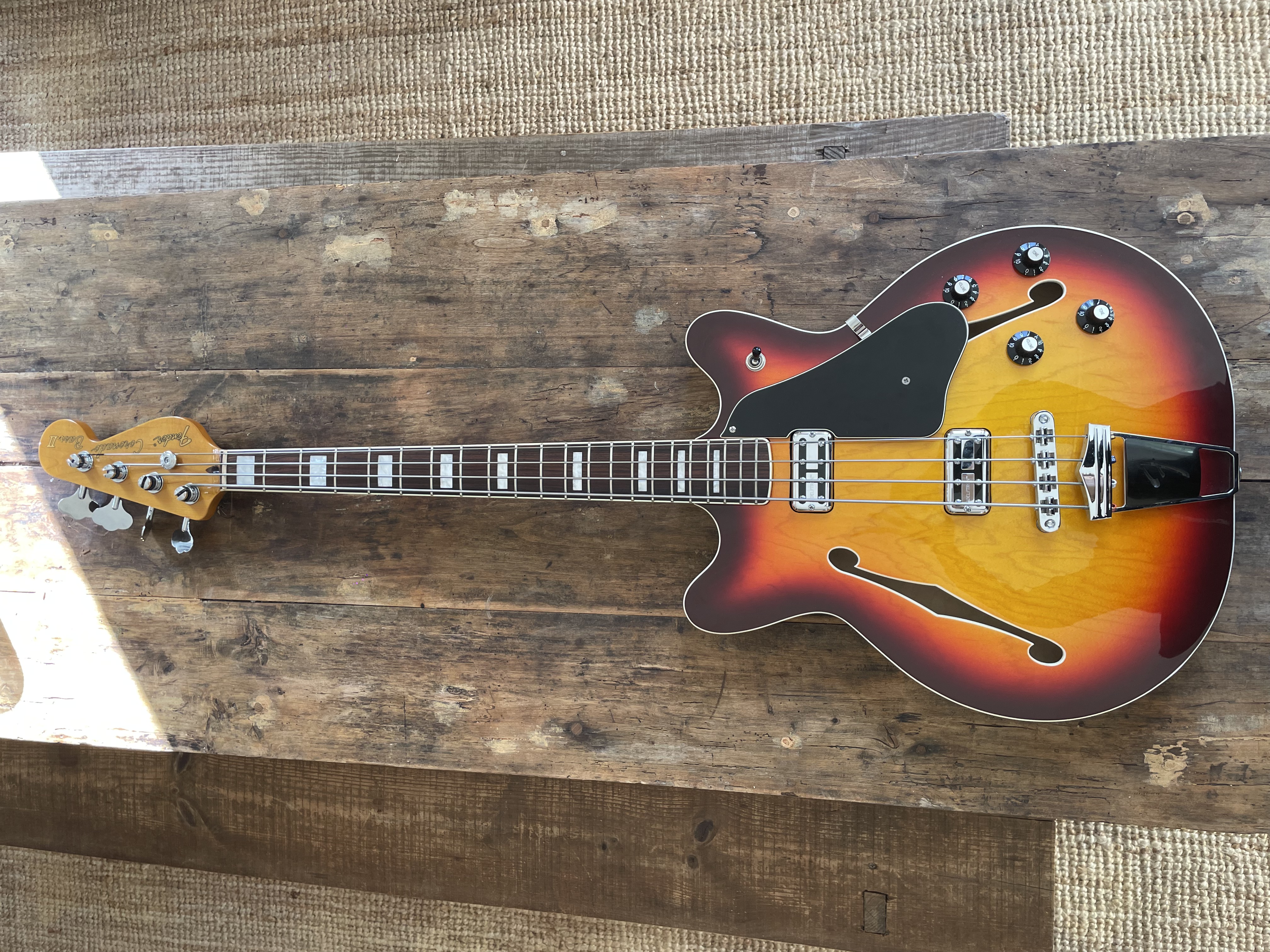 Rare Fender Modern Player Coronado Bass (2014) 3-Color Sunburst