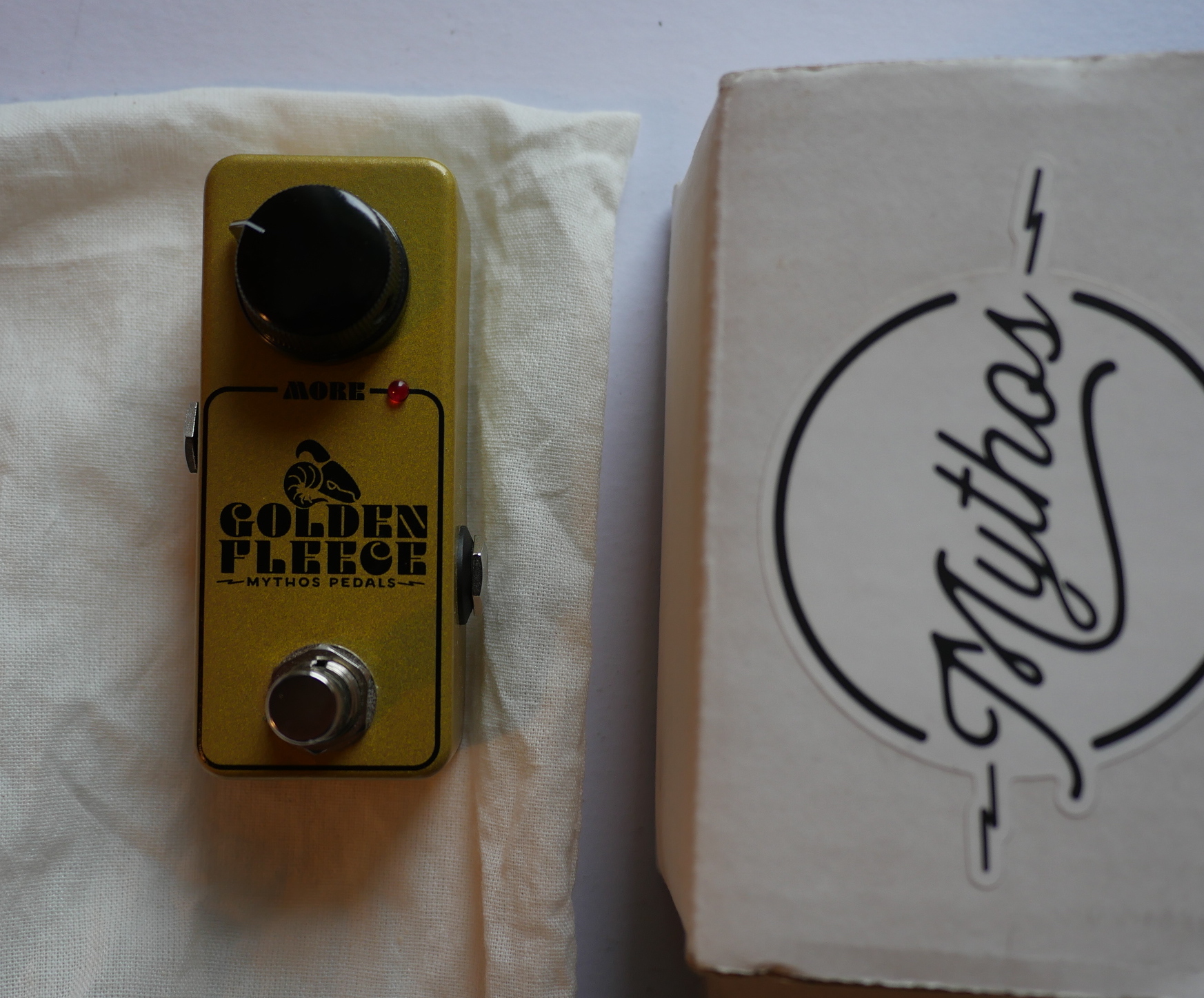 Vends MYTHOS GOLDEN FLEECE jamais servi