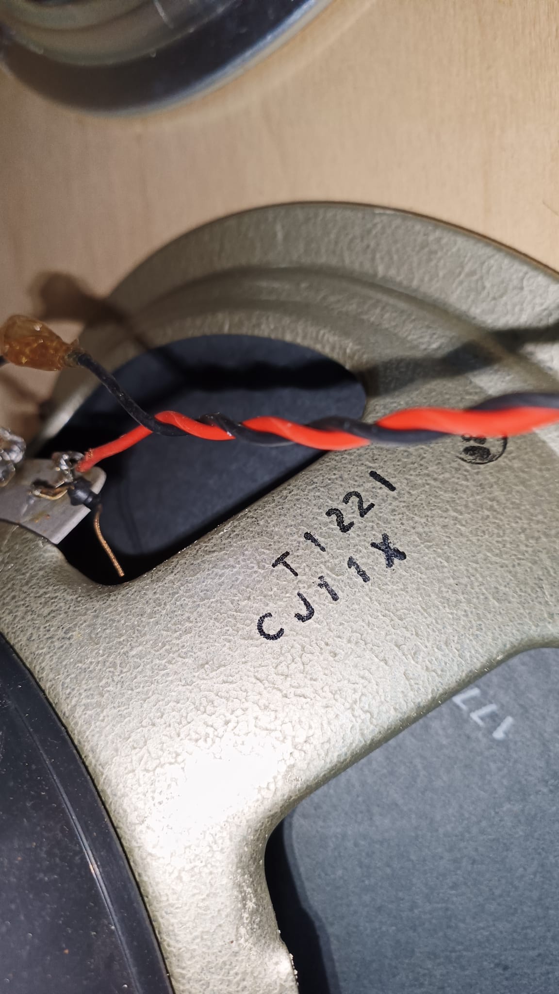 hp1b