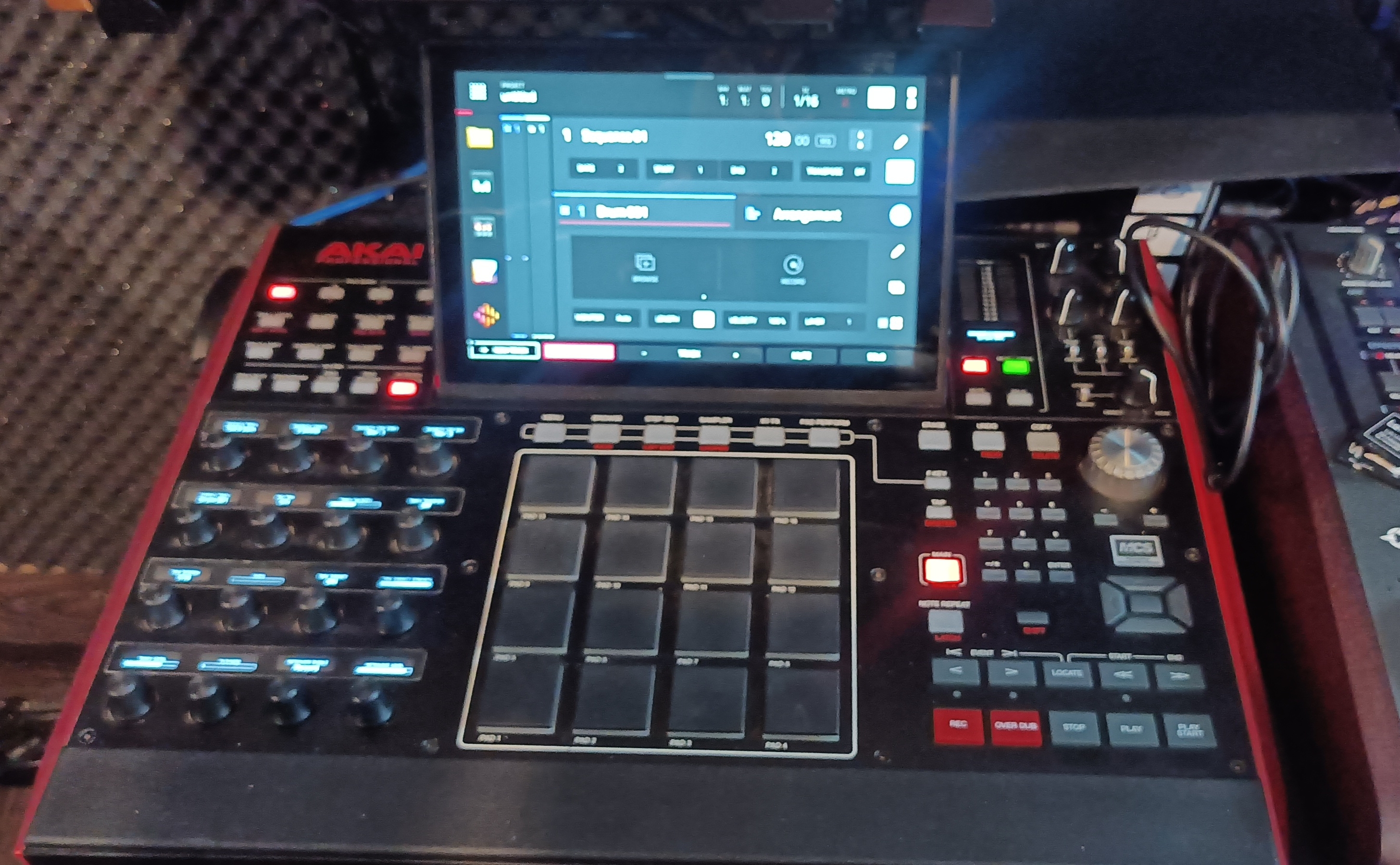 akai mpc x - olivier dimalta (2)