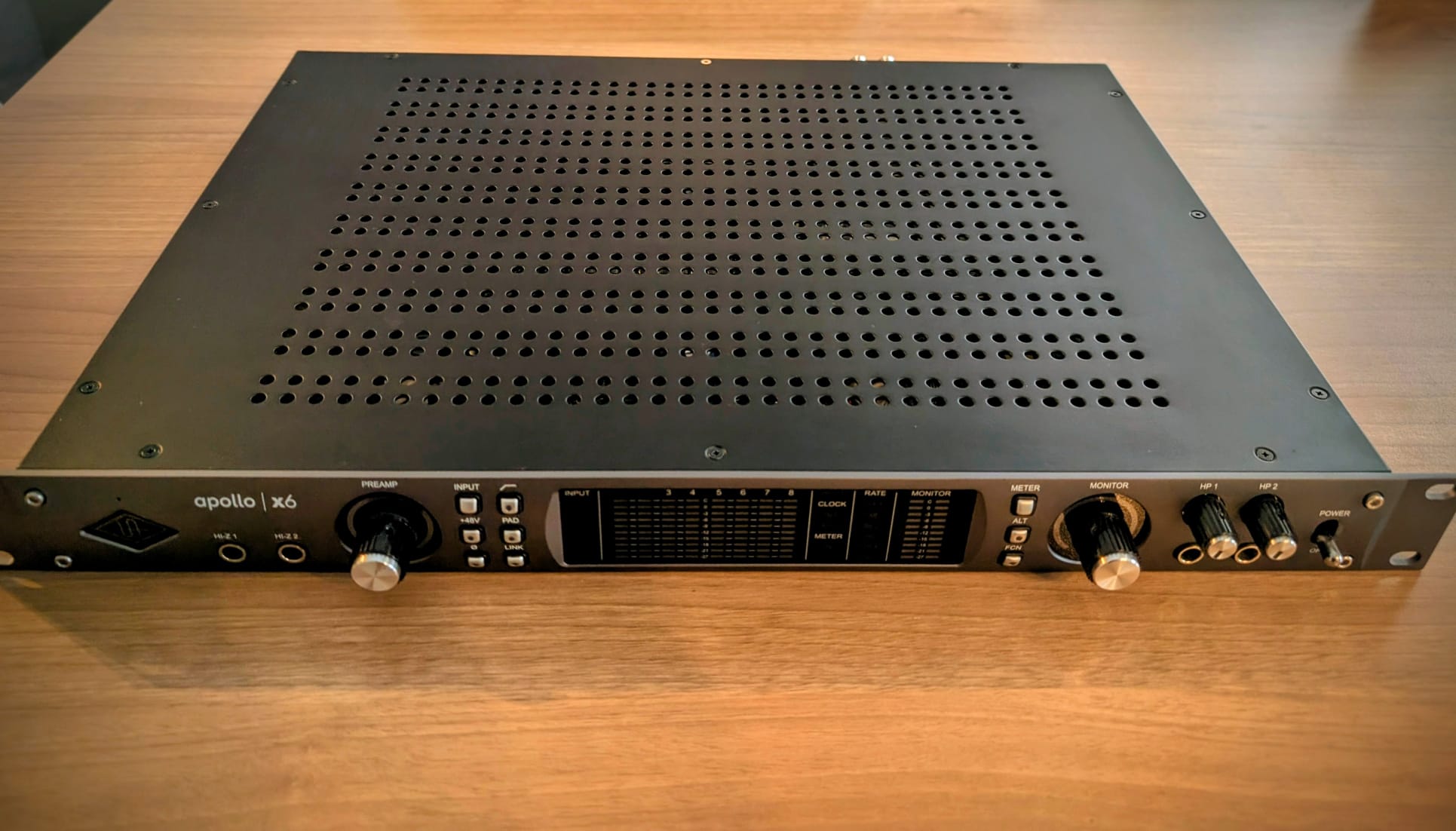 Universal Audio Apollo x6 (30850)