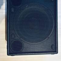 Vends enceinte amplifiée FRFR Matrix Q12A
